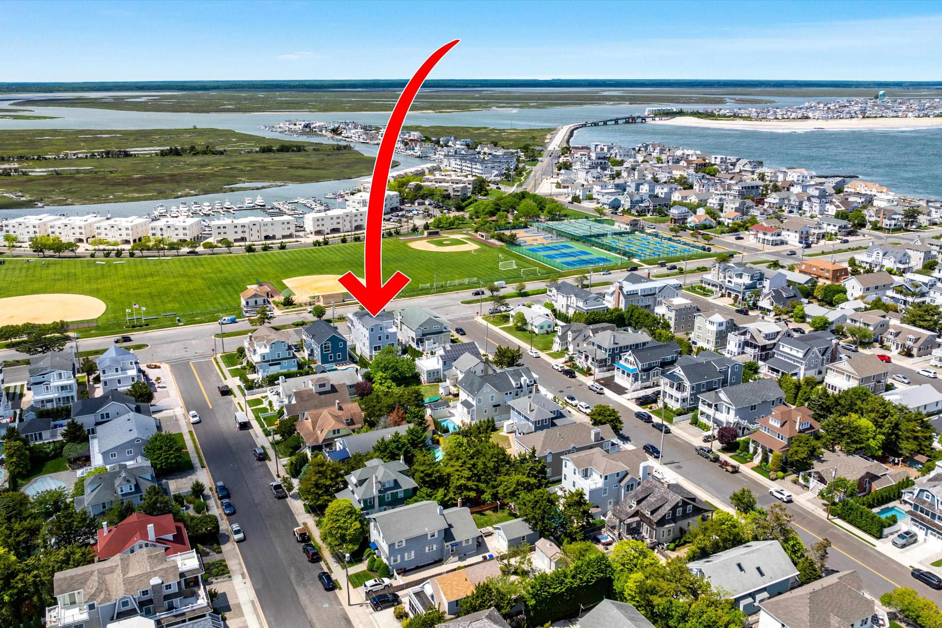 1005 Dune Drive