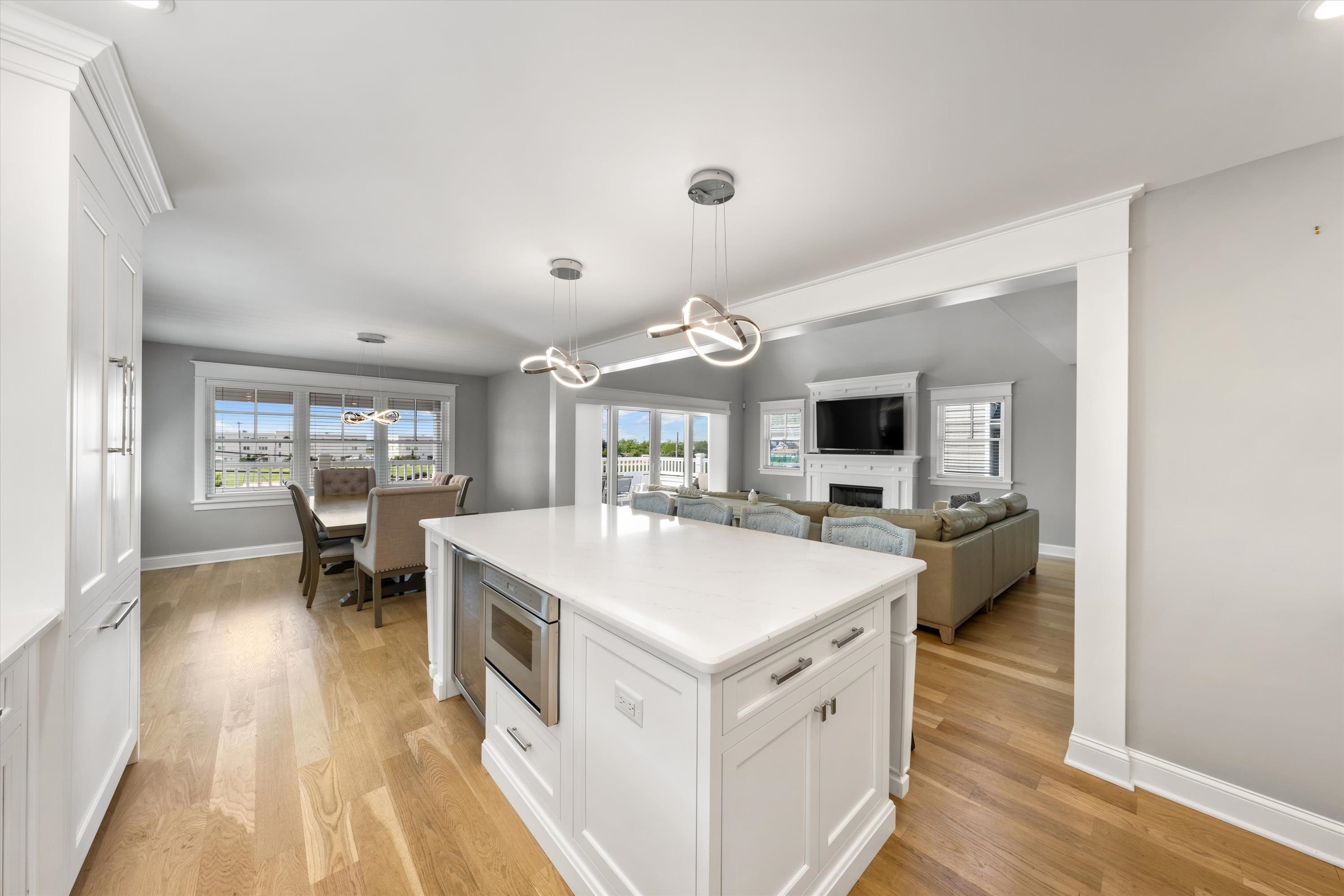 1005 Dune Drive