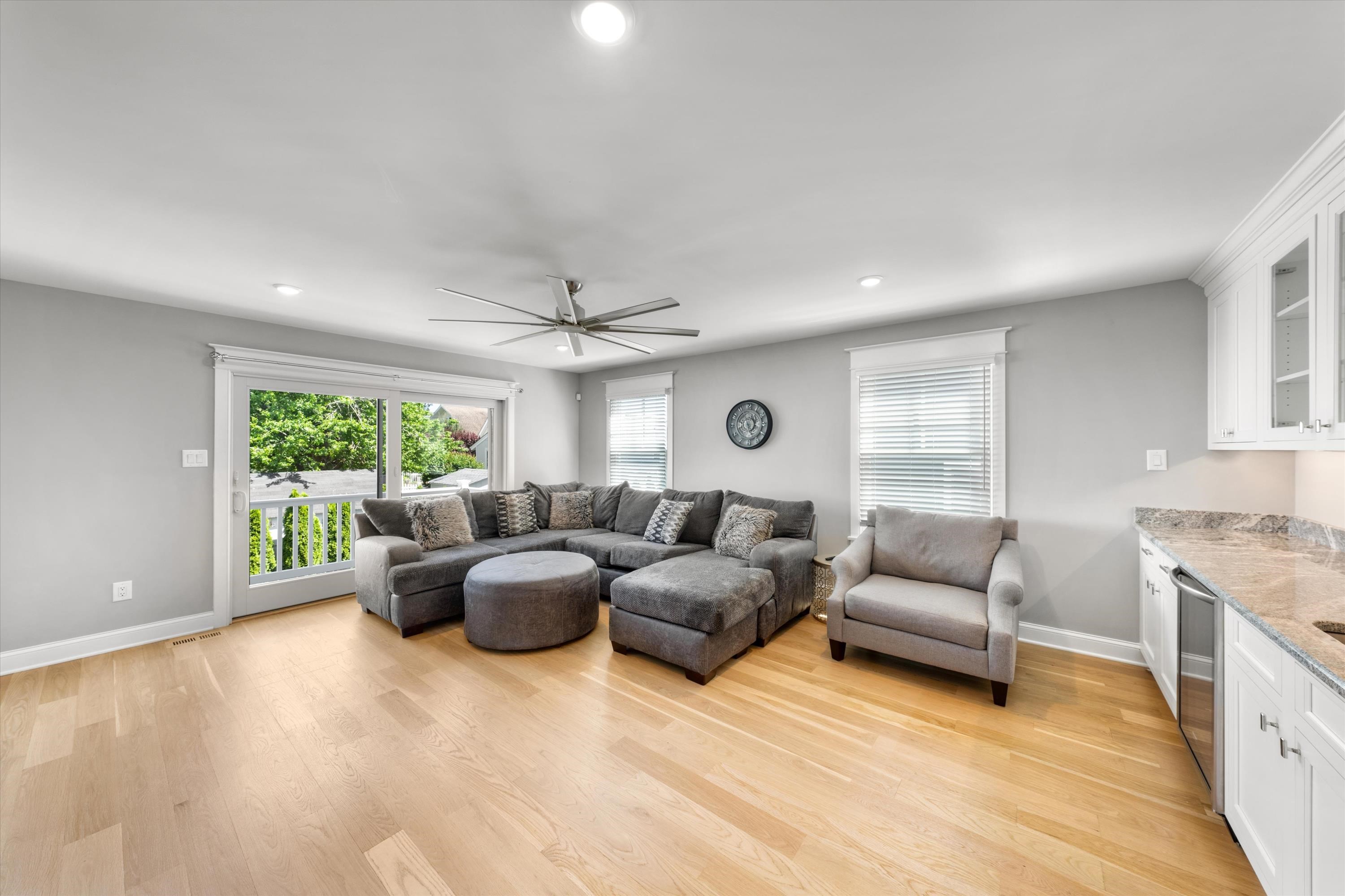 1005 Dune Drive