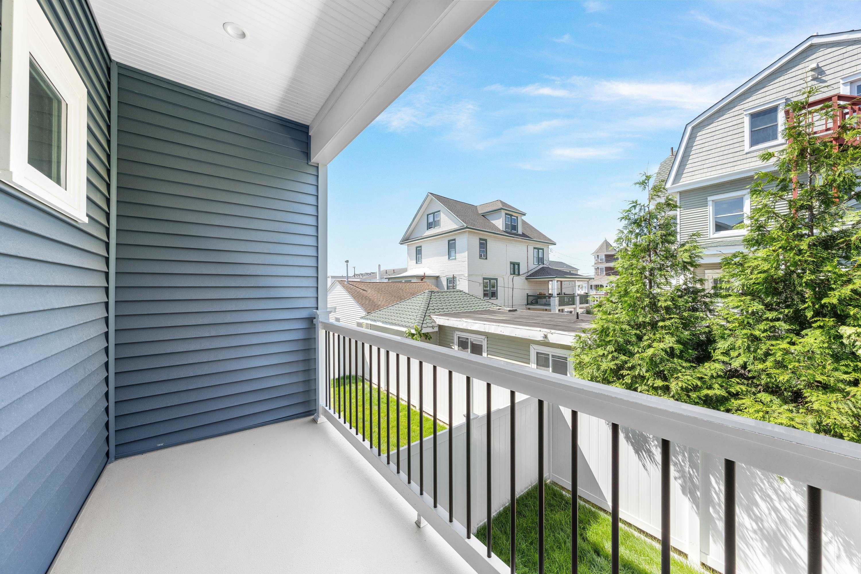 214 E 23rd Avenue Unit: w