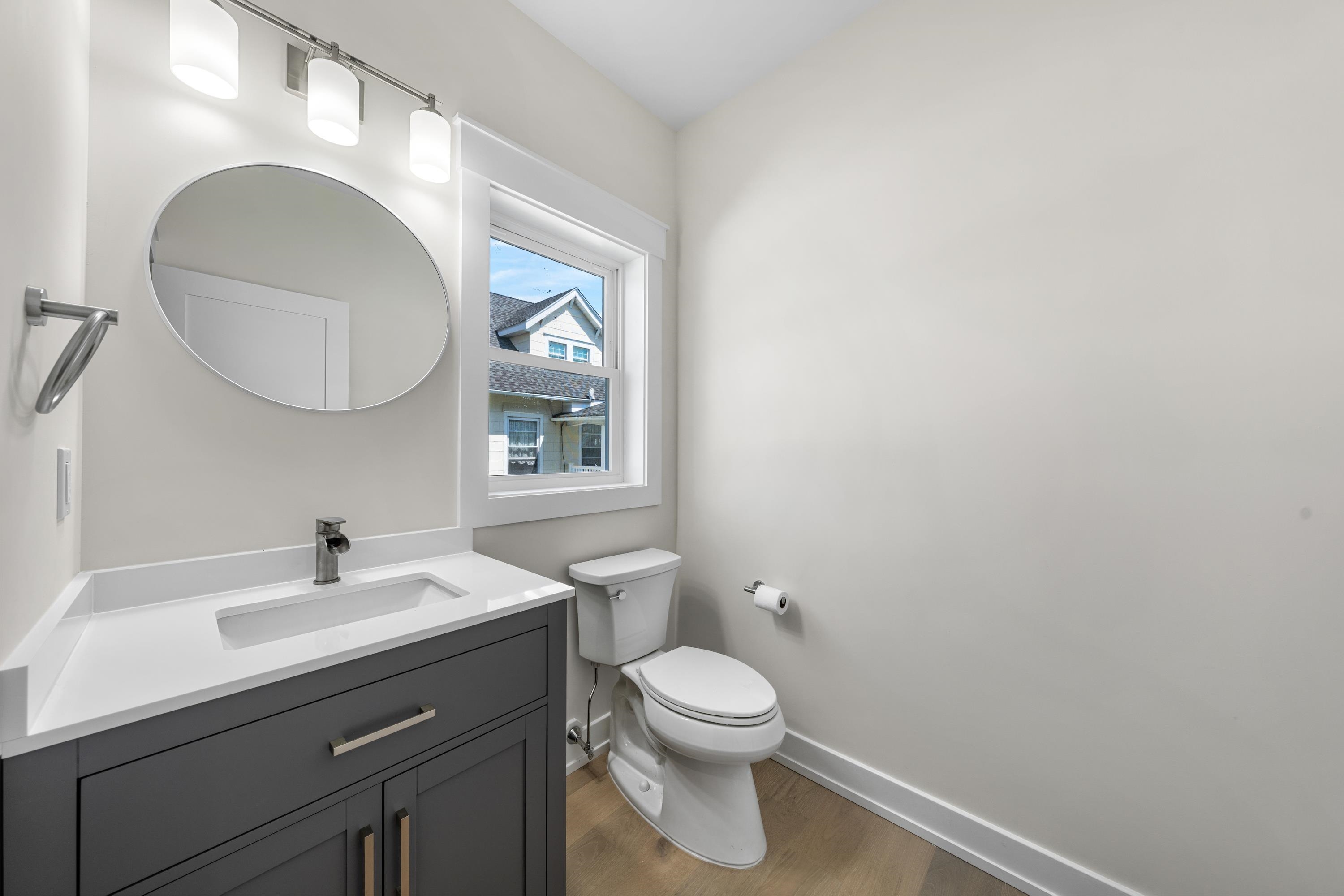 214 E 23rd Avenue Unit: w