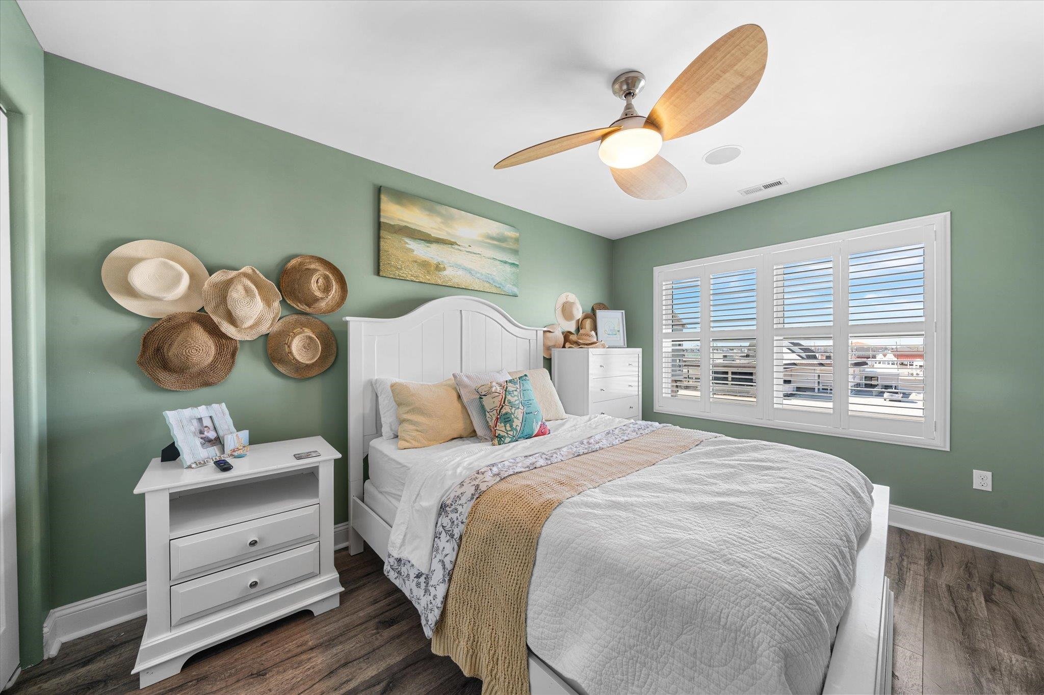 110 W Walnut Avenue Unit: 103