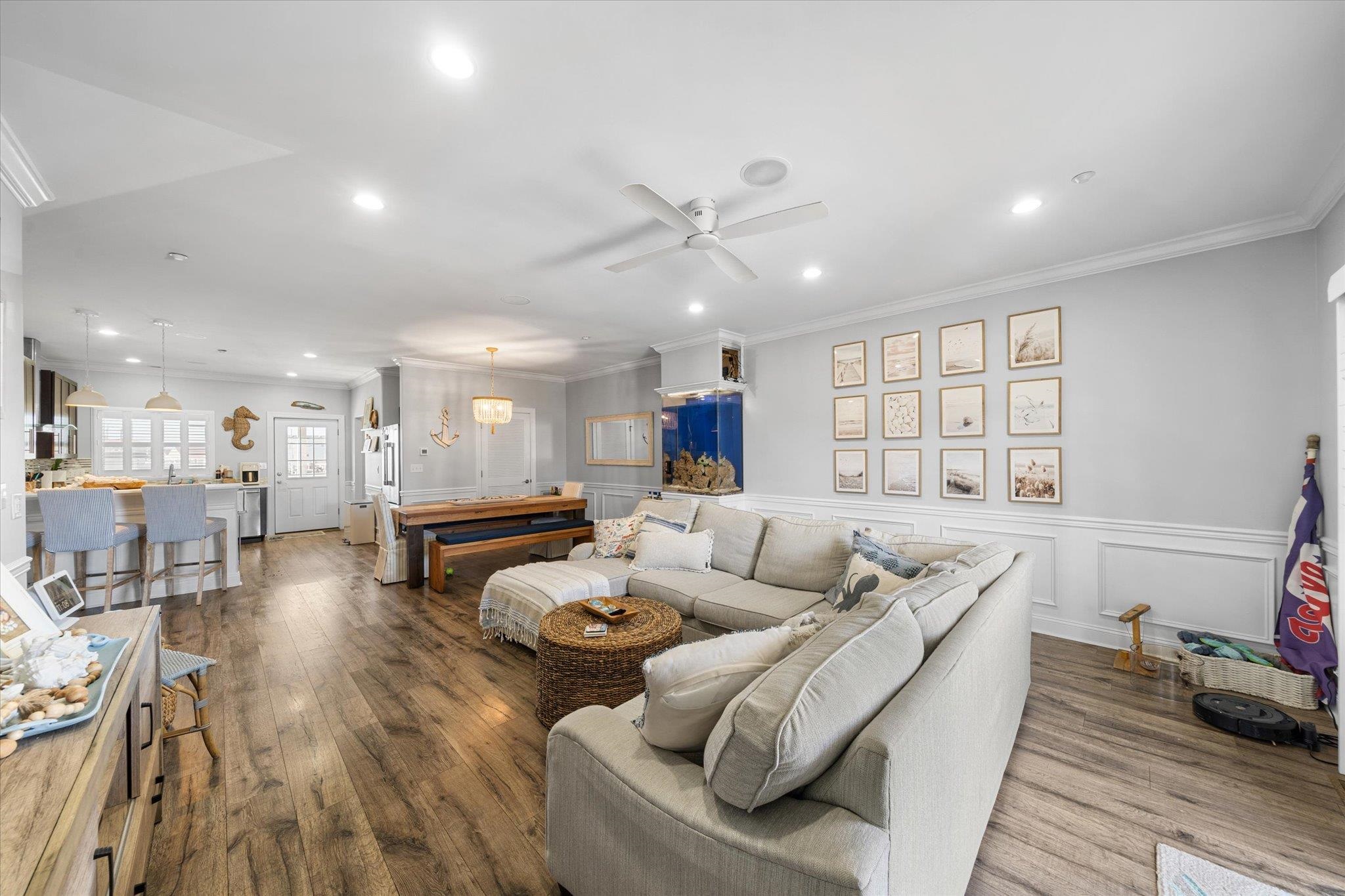 110 W Walnut Avenue Unit: 103