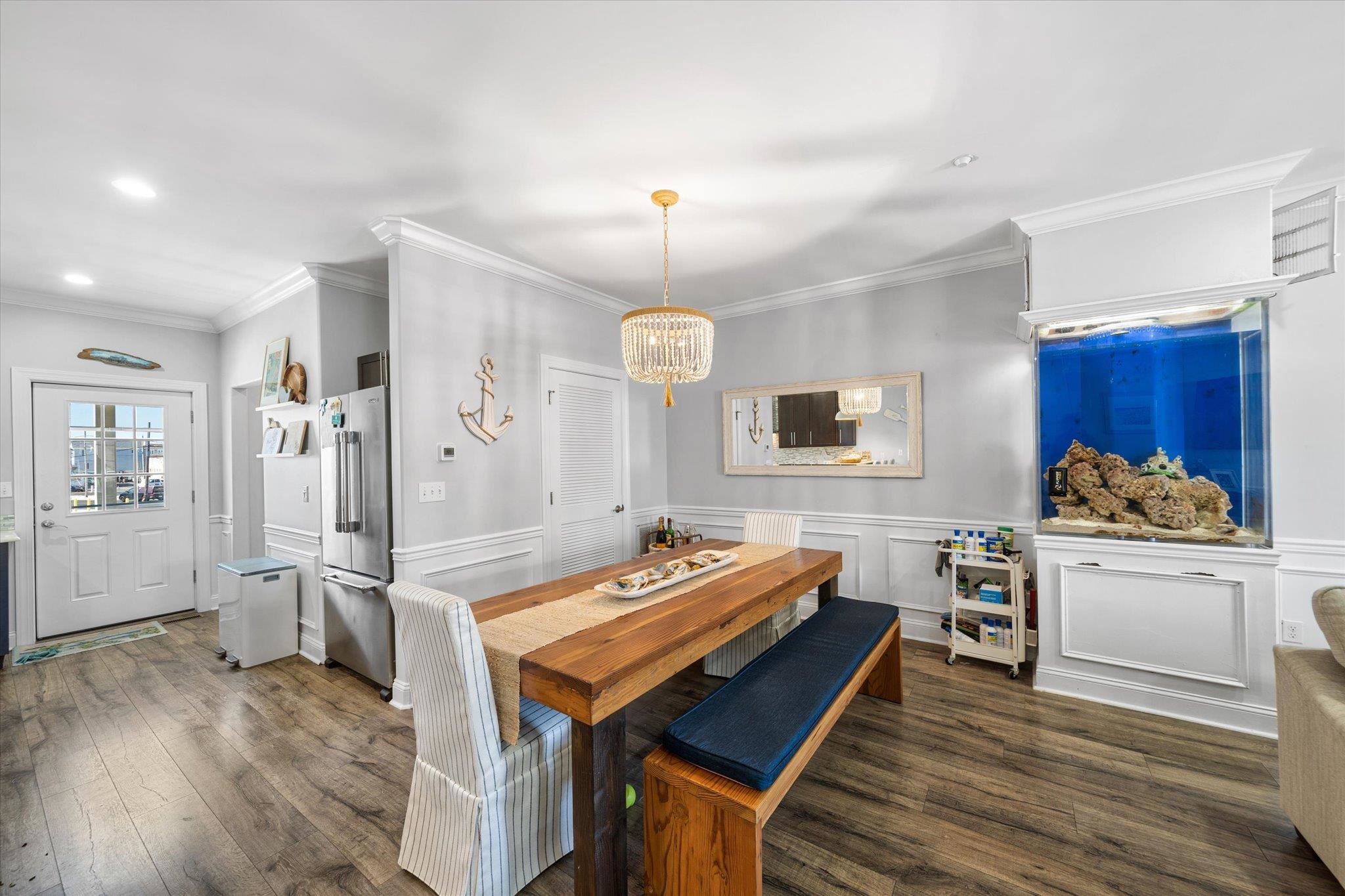 110 W Walnut Avenue Unit: 103