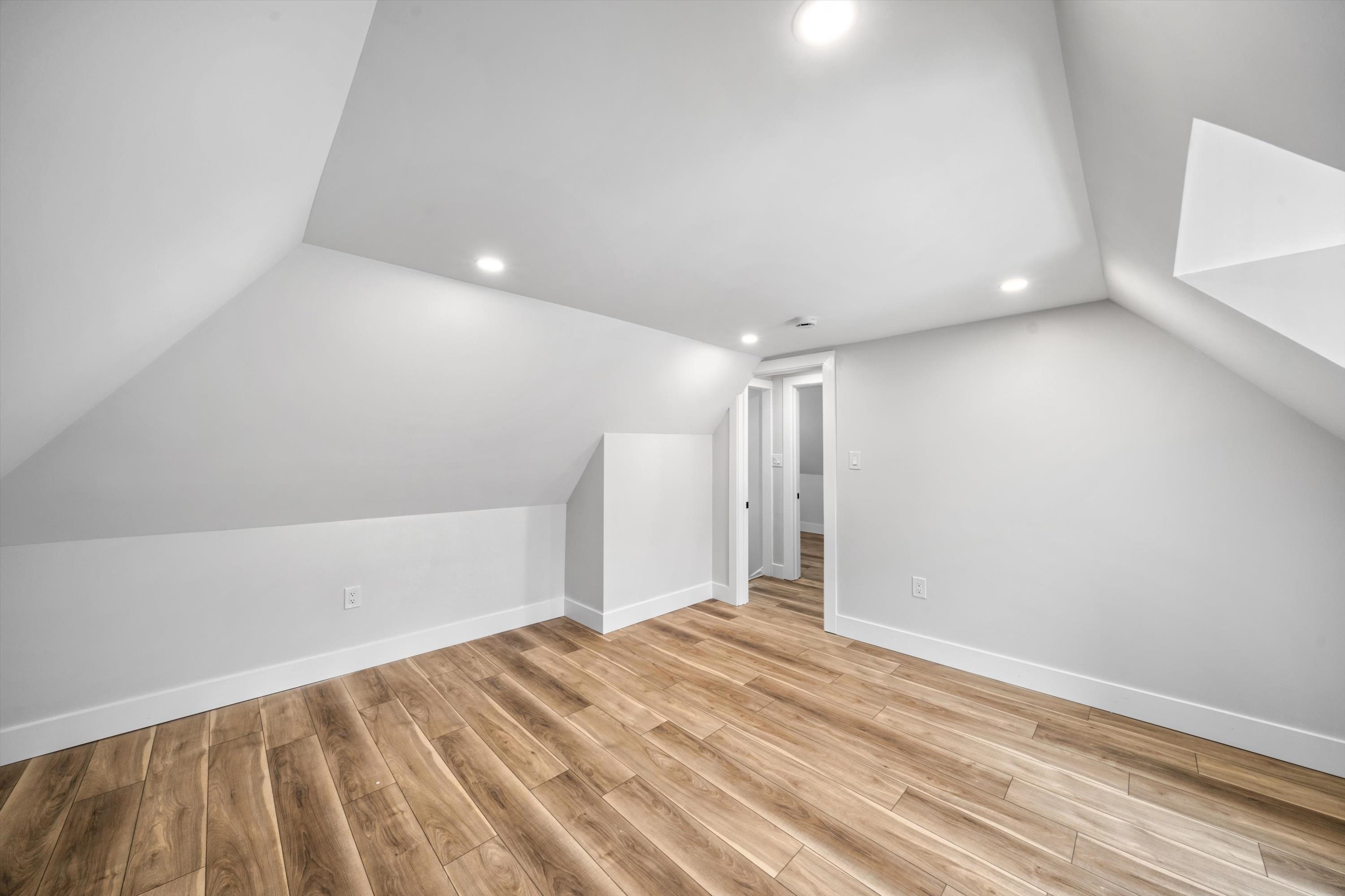 125 E Pine Avenue