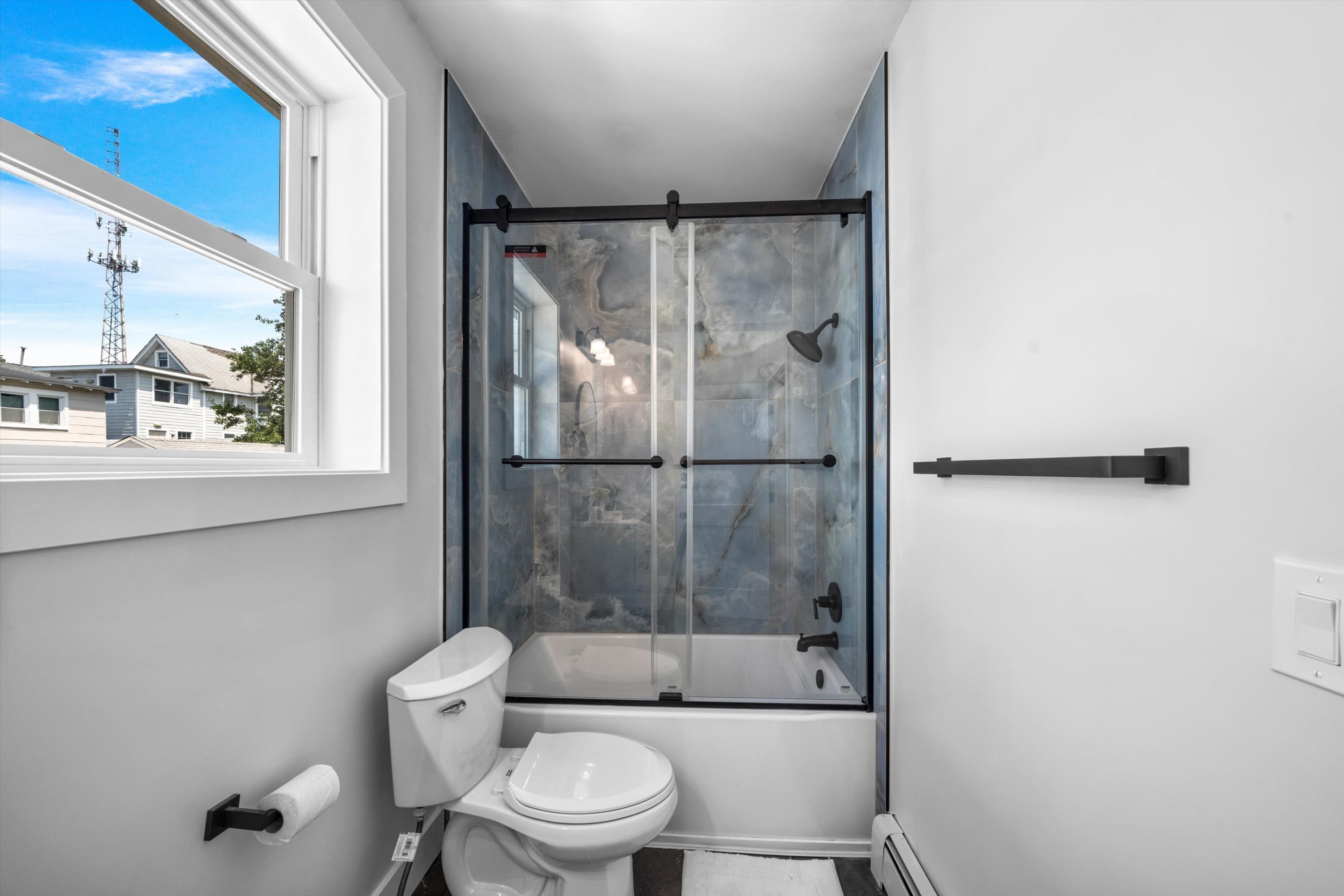 125 E Pine Avenue