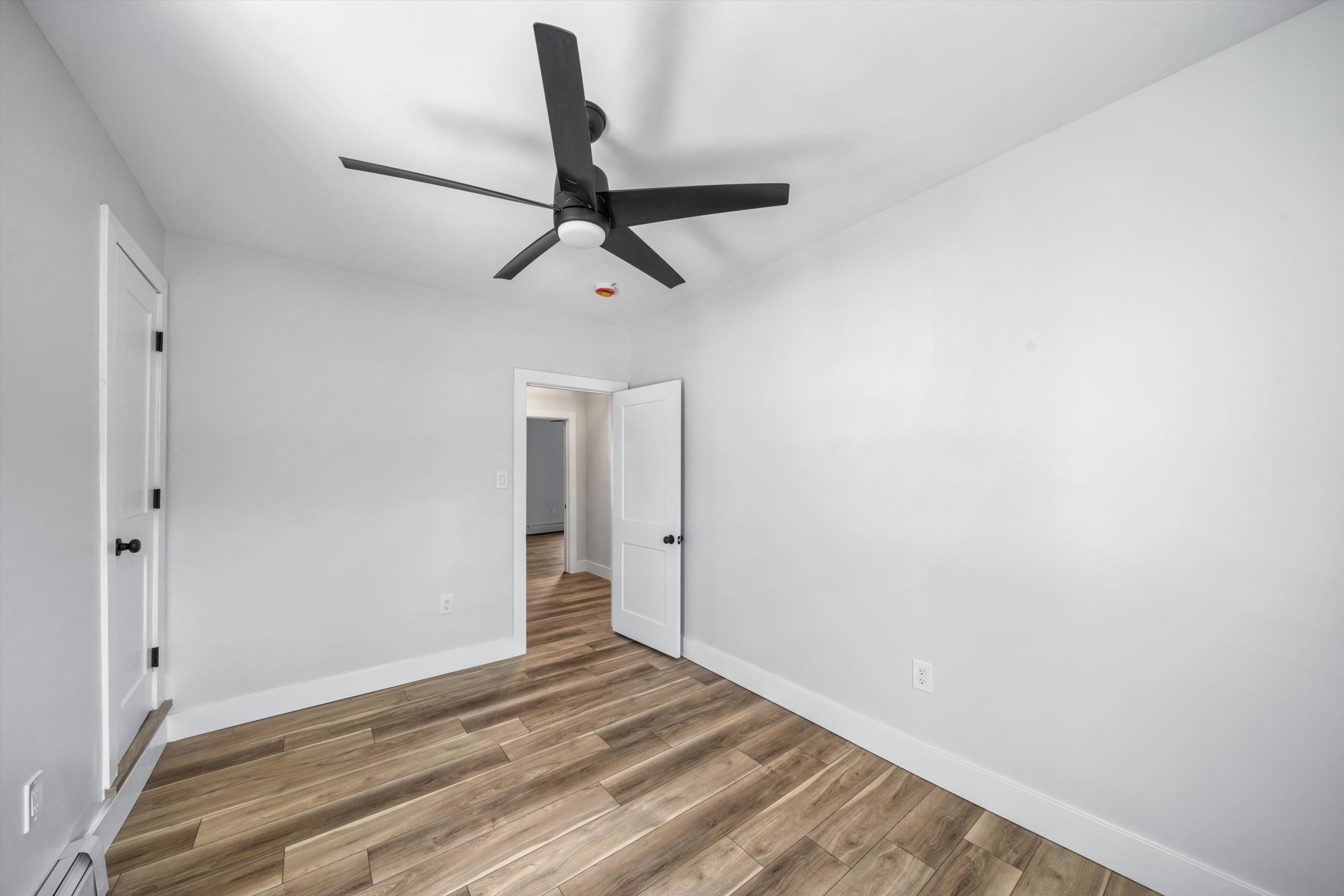125 E Pine Avenue
