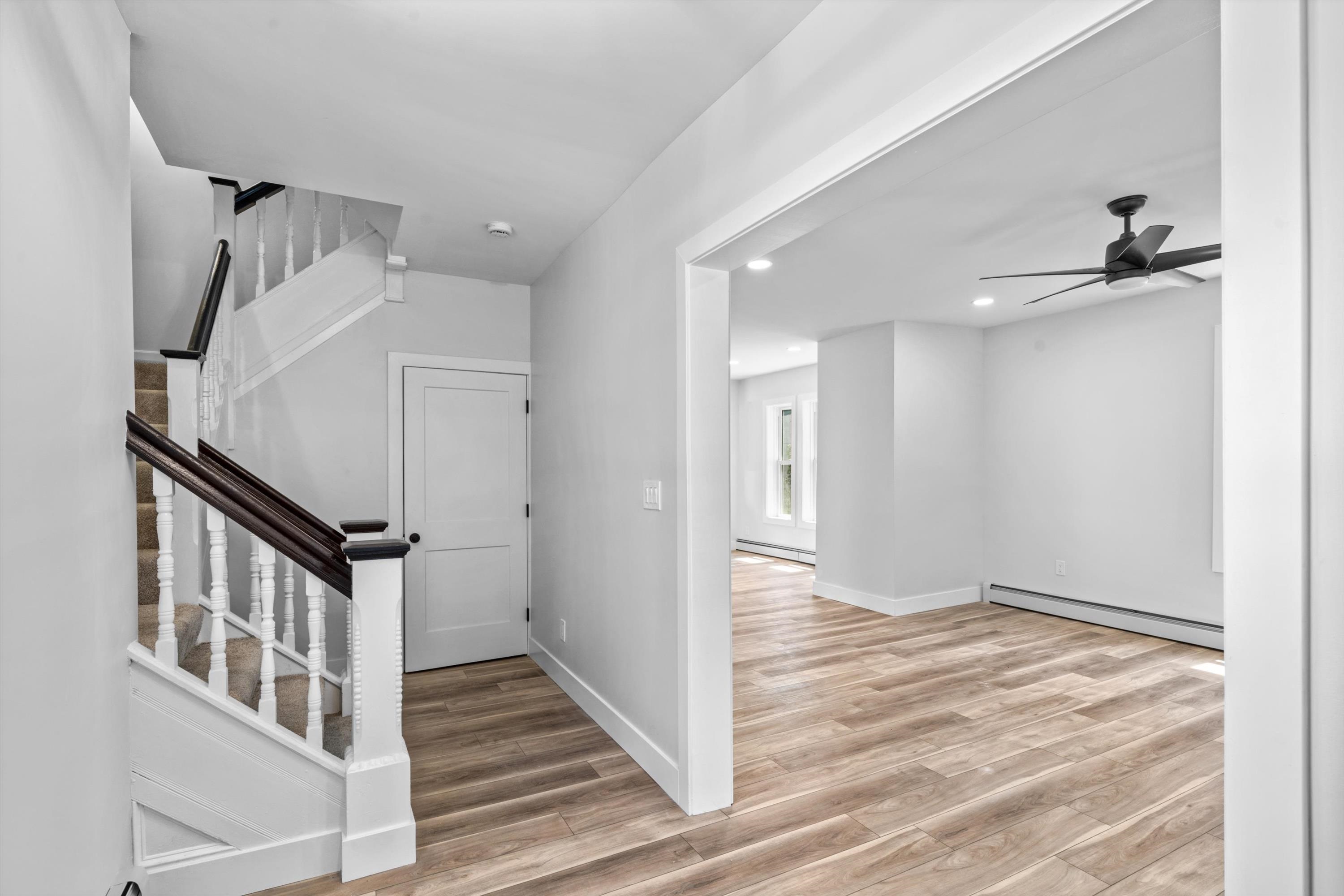 125 E Pine Avenue