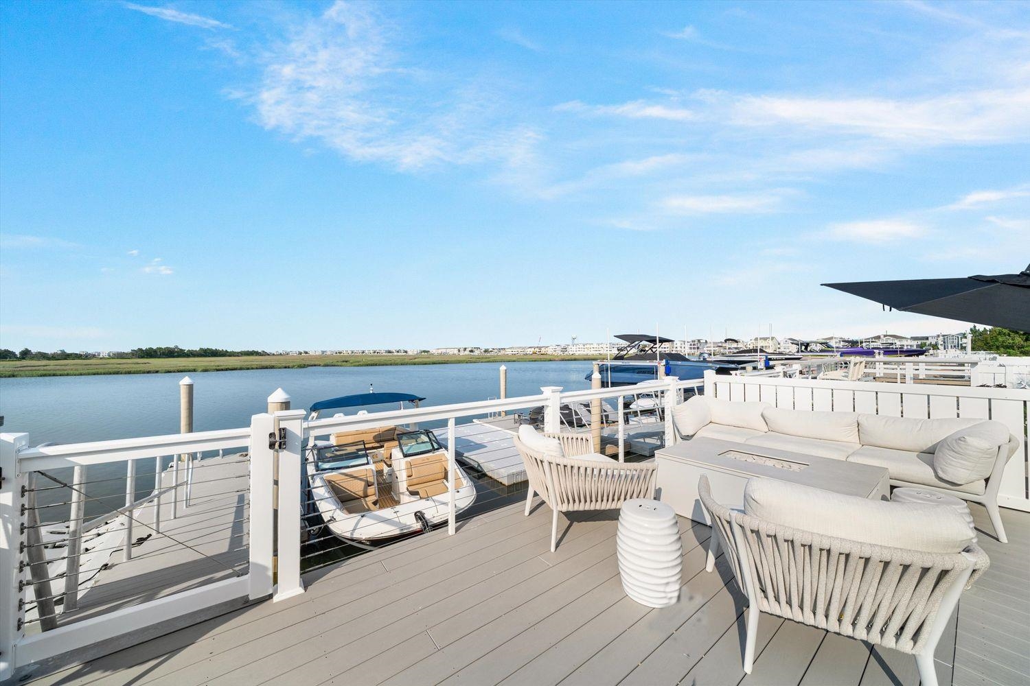 437 20th Street Unit: 437