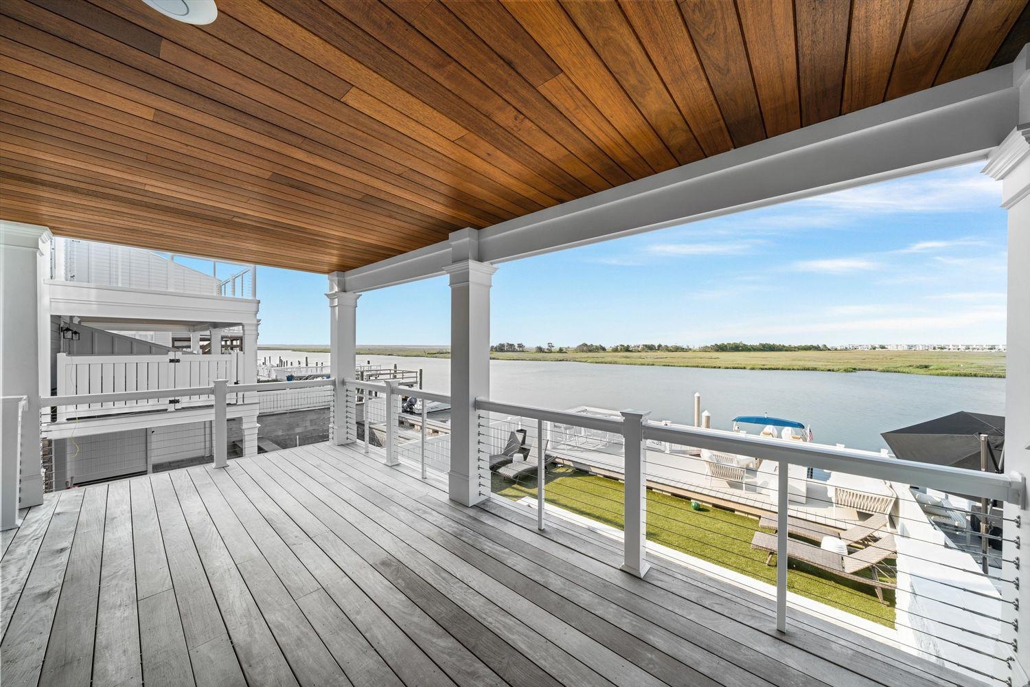 437 20th Street Unit: 437