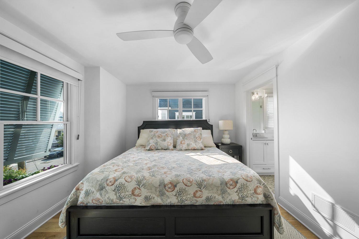 437 20th Street Unit: 437