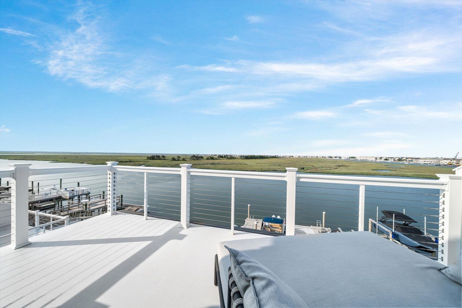 437 20th Street Unit: 437