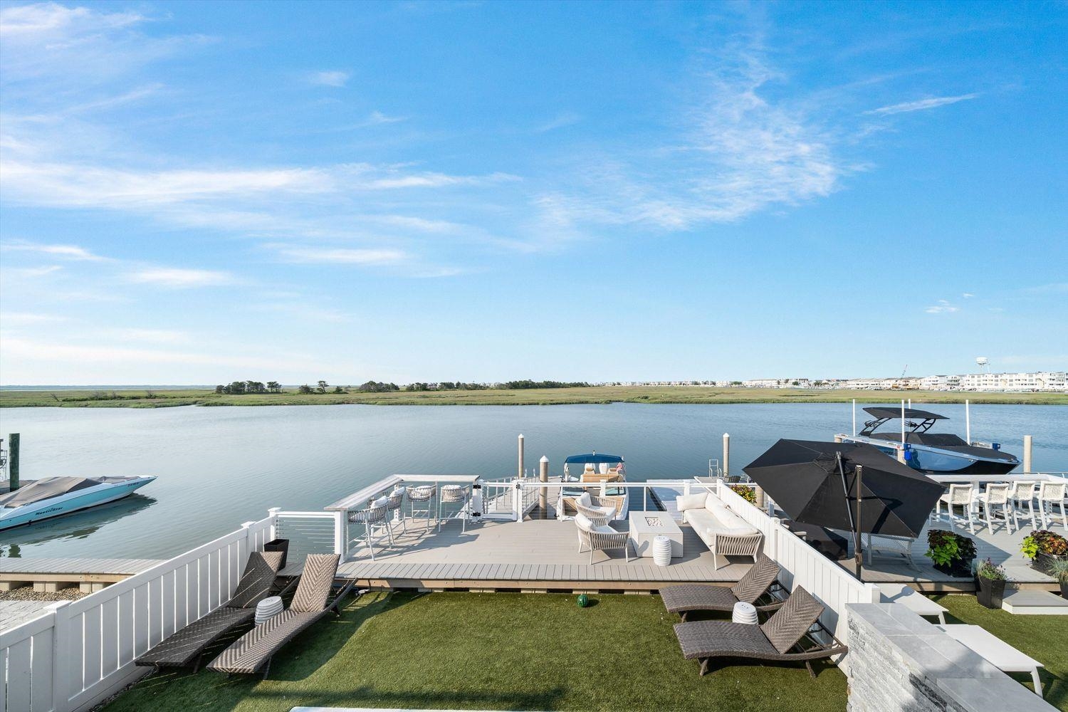 437 20th Street Unit: 437