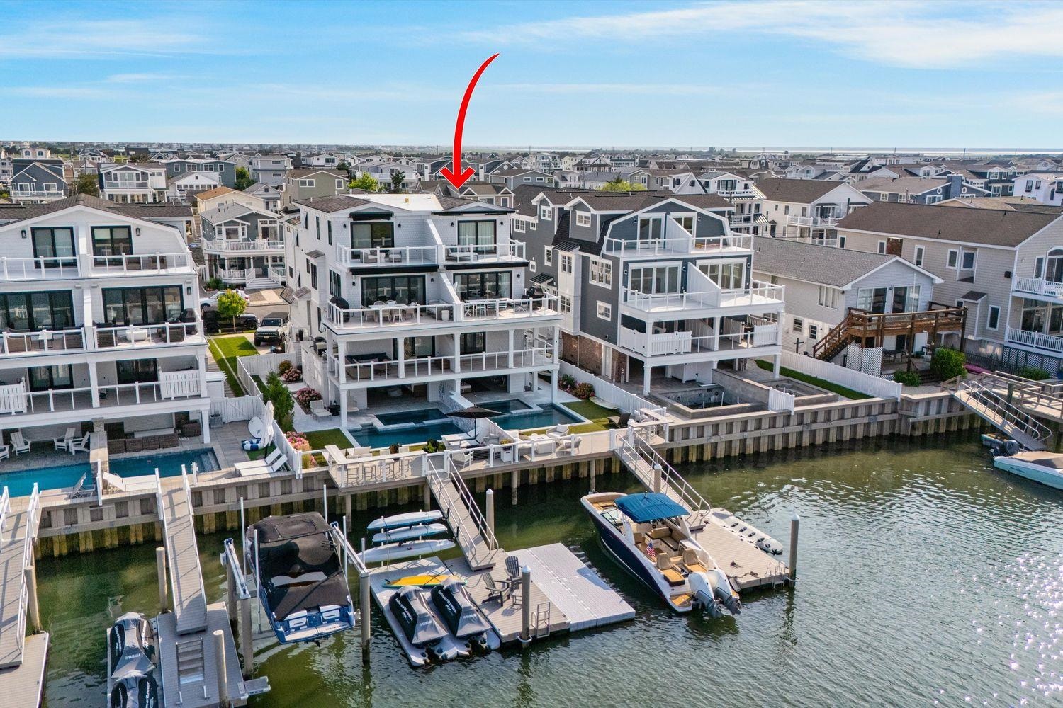 437 20th Street Unit: 437