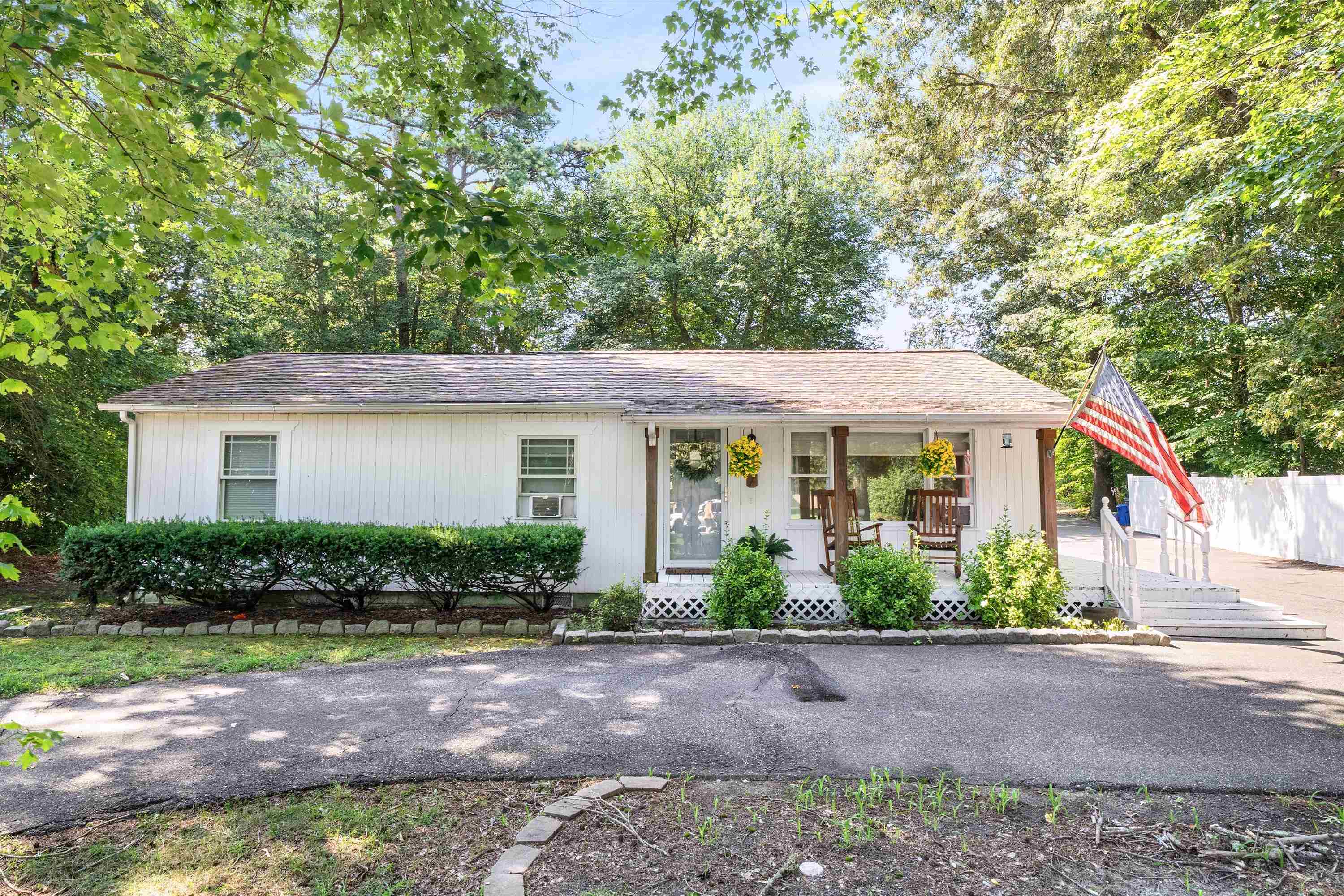 17 Dennis Creek Drive