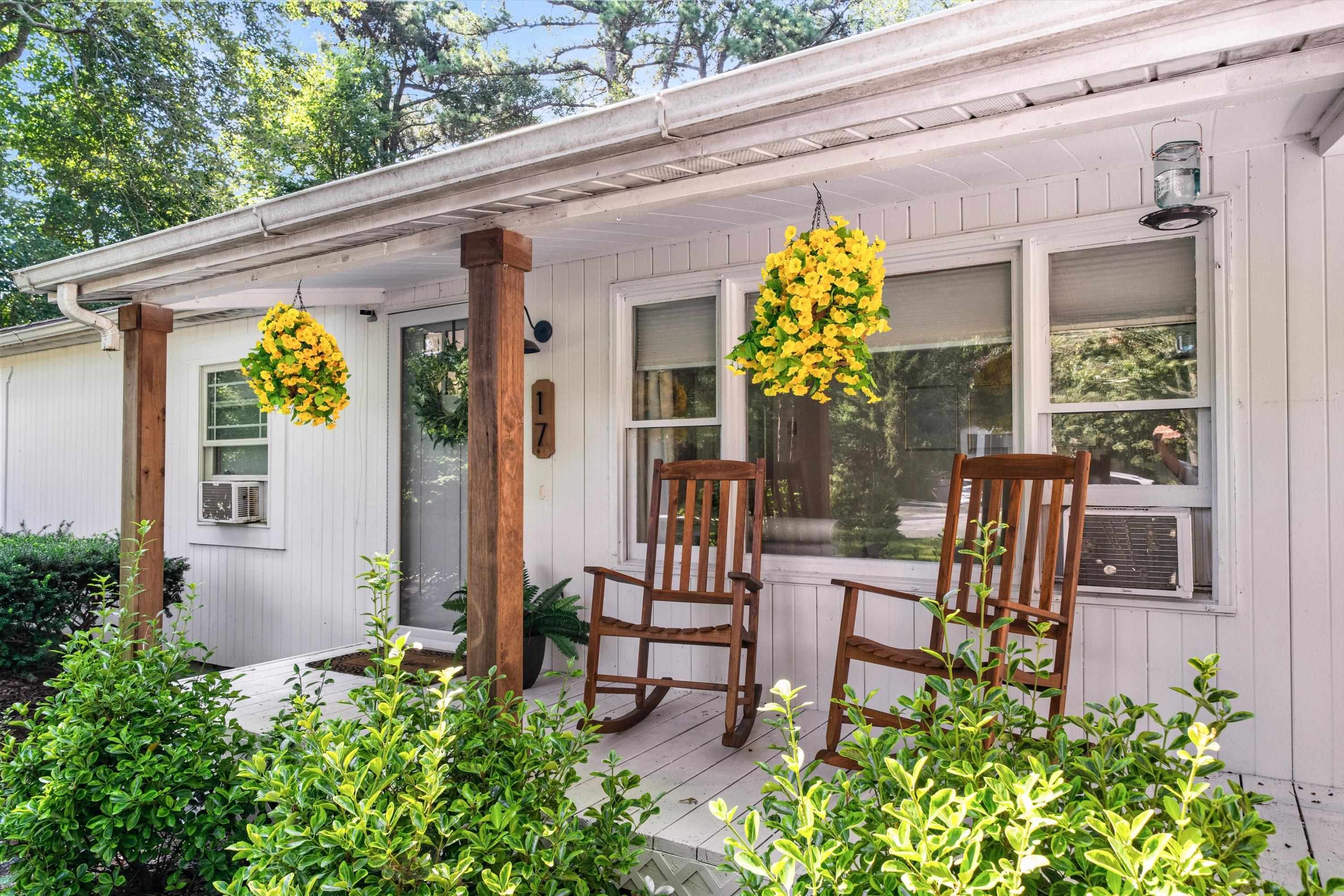 17 Dennis Creek Drive