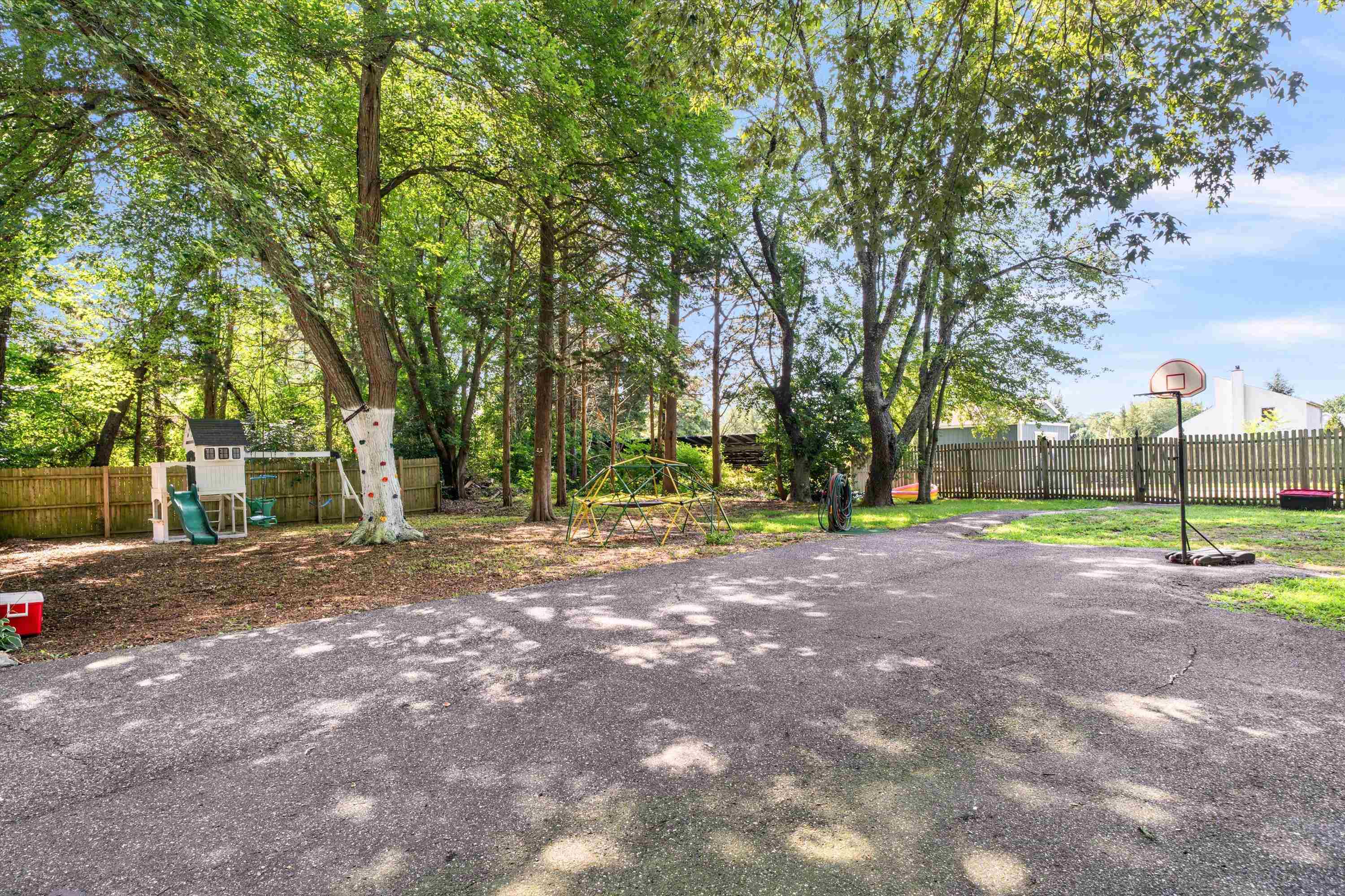 17 Dennis Creek Drive