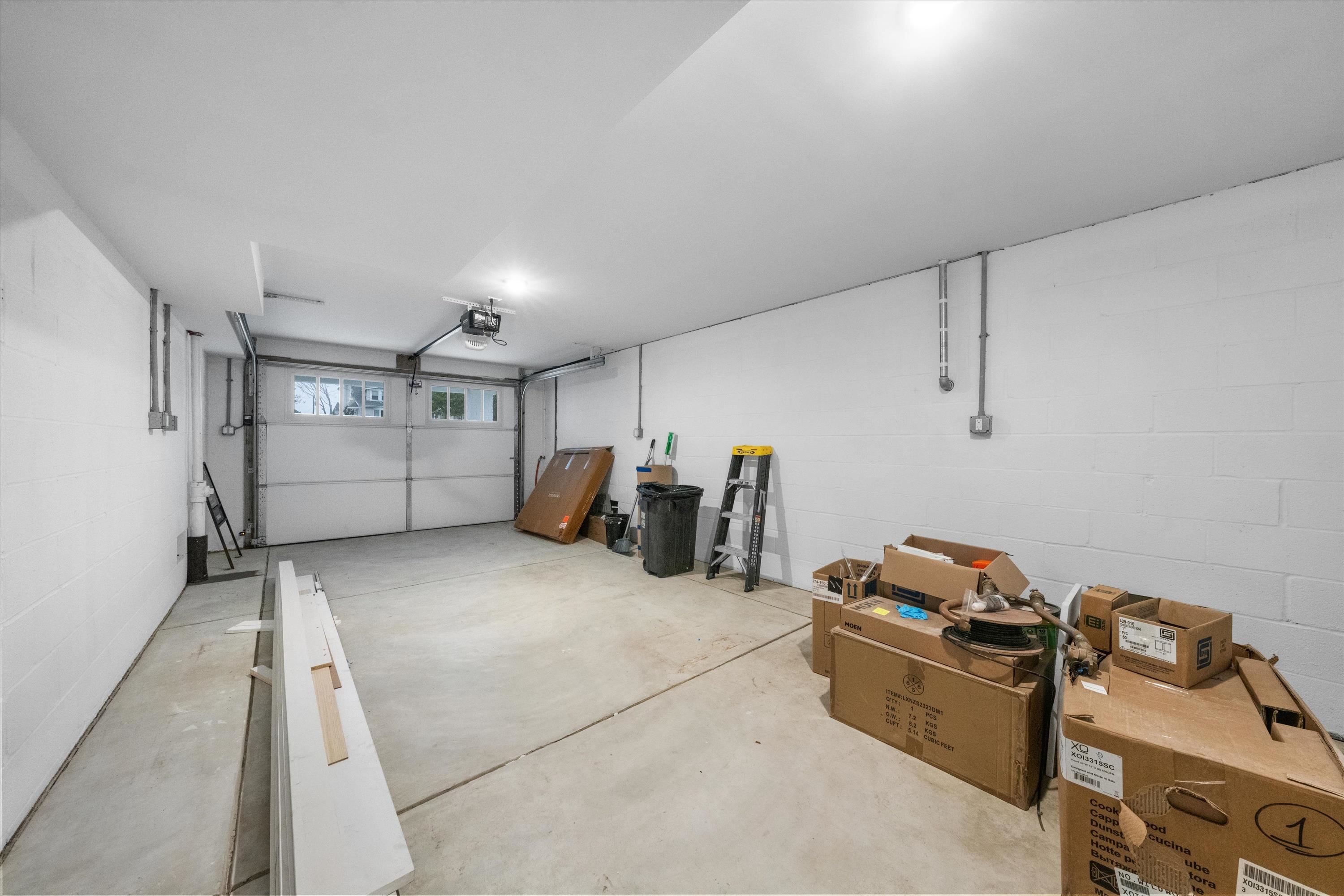 213 E 16th Avenue