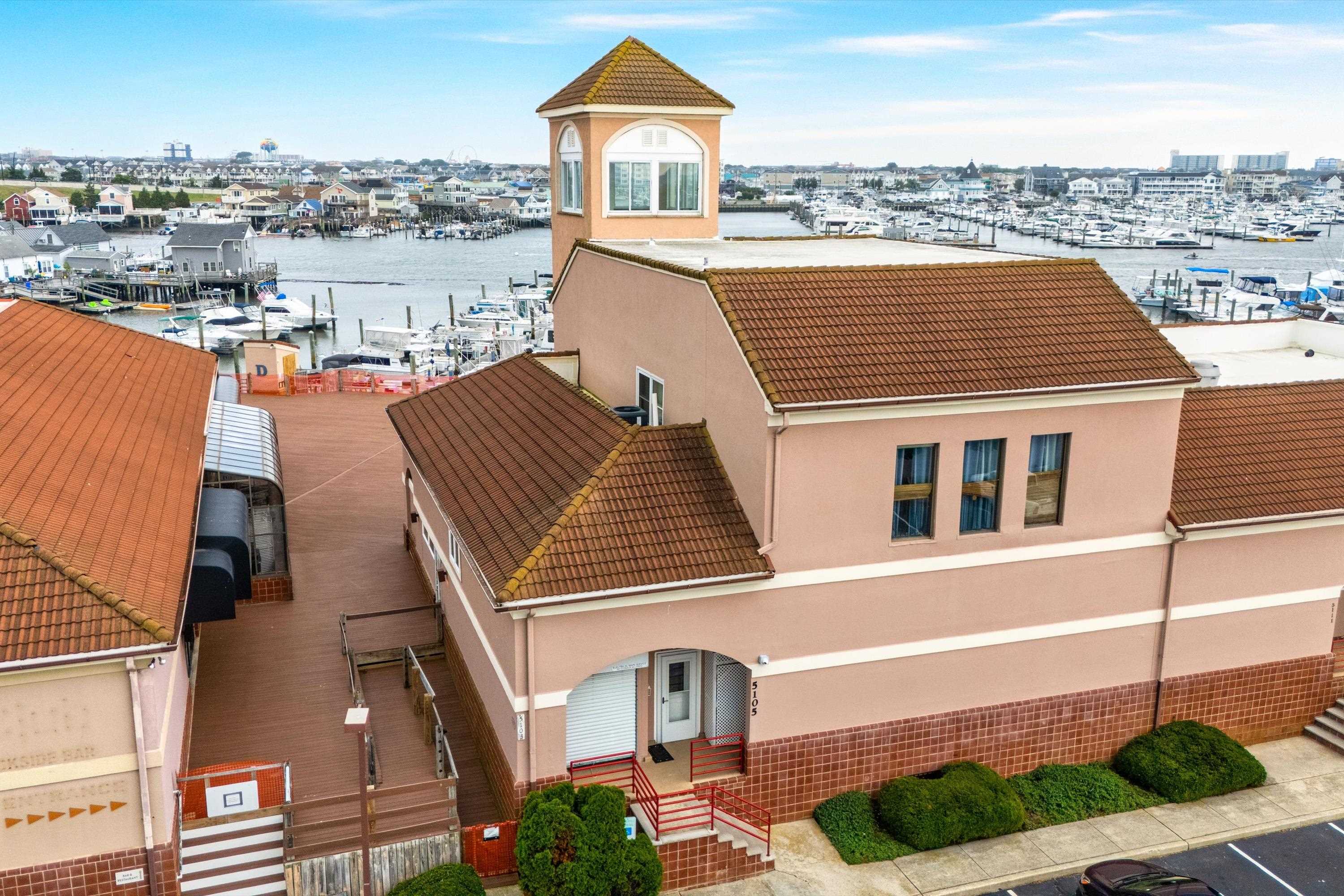 5105 Shawcrest Drive Unit: 5105