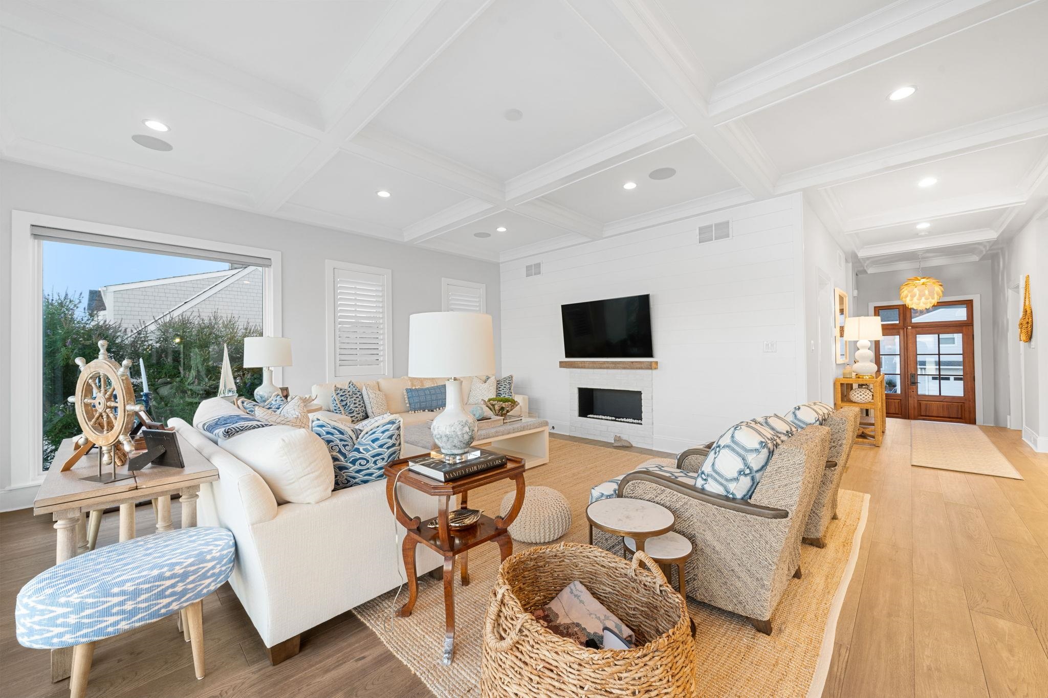 10521 Golden Gate Drive