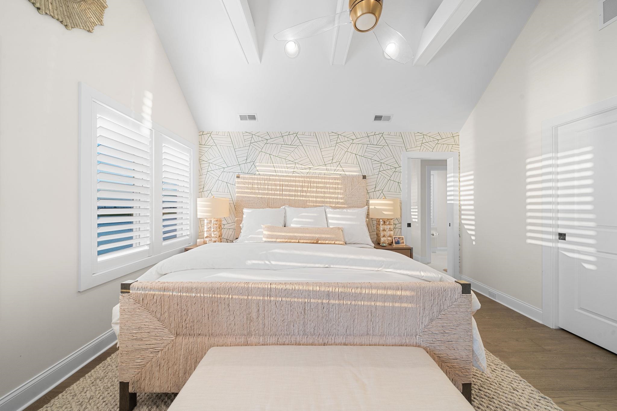 10521 Golden Gate Drive
