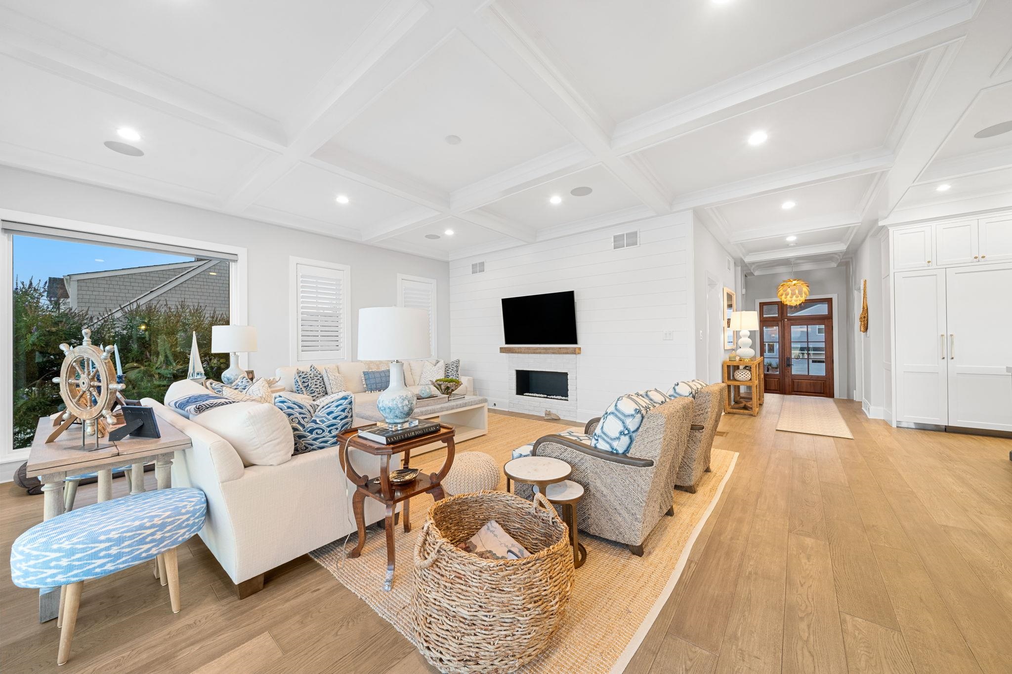 10521 Golden Gate Drive