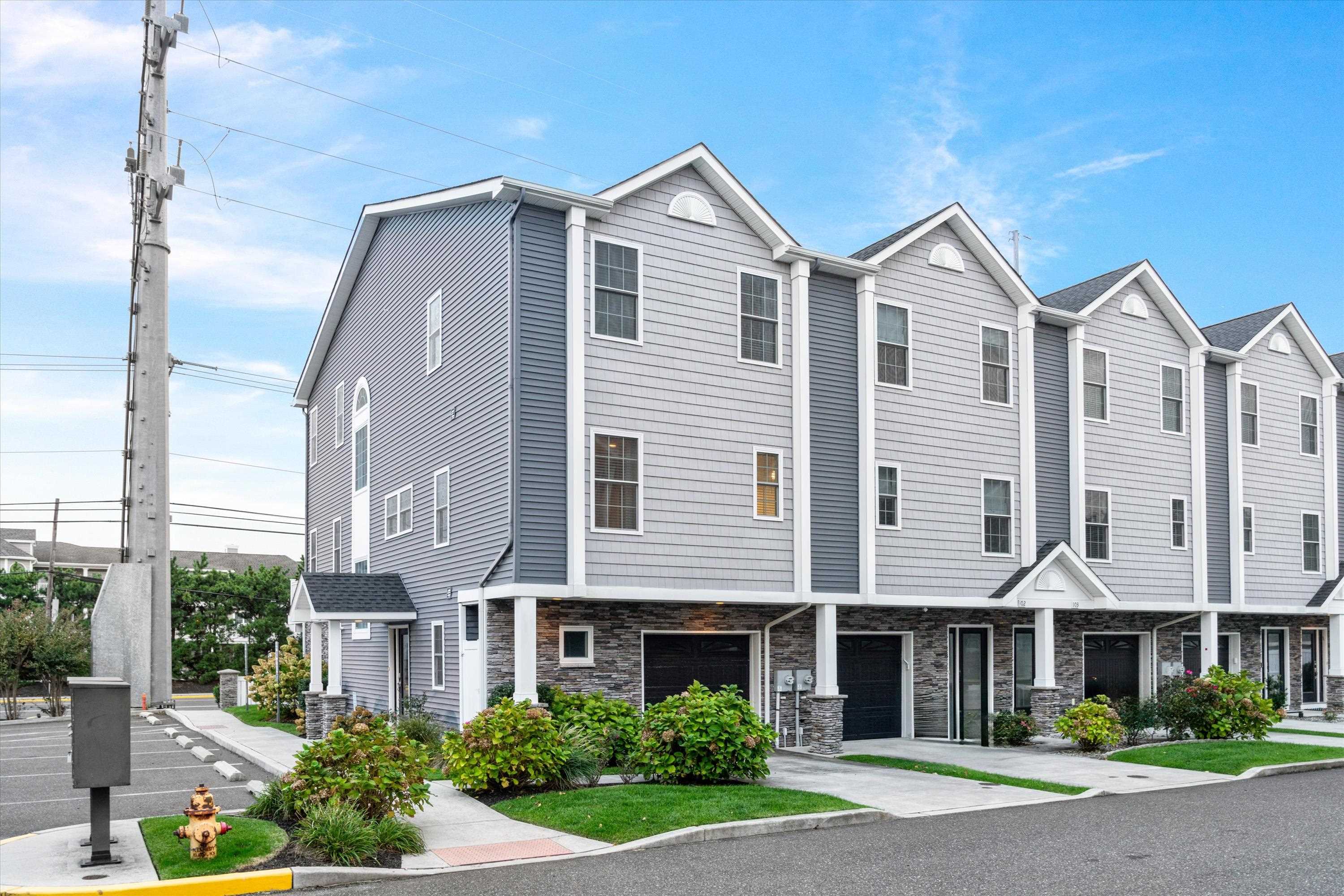 1116 Stone Harbor Blvd Unit: 101