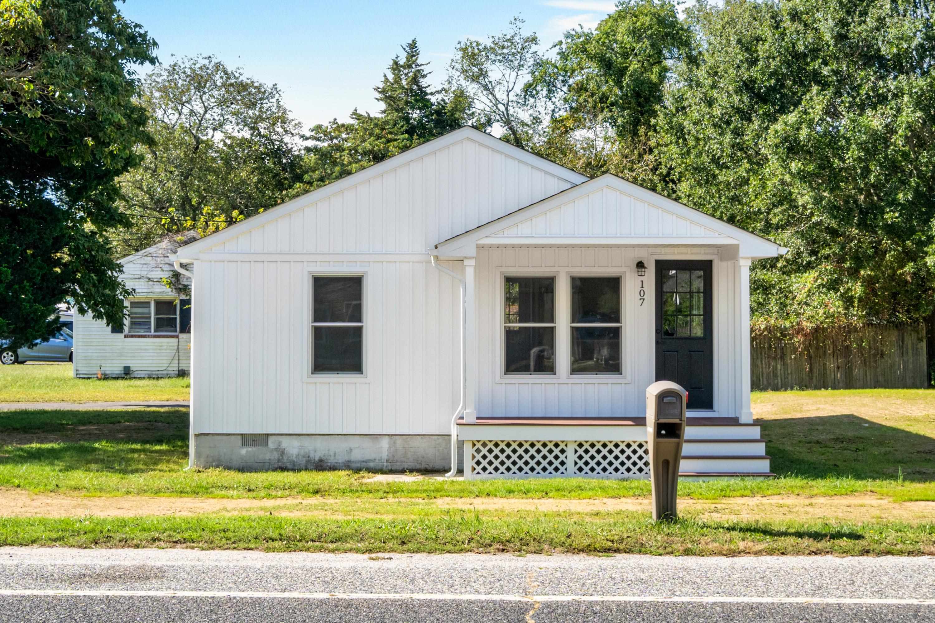 107 Indian Trail Road Unit: 1