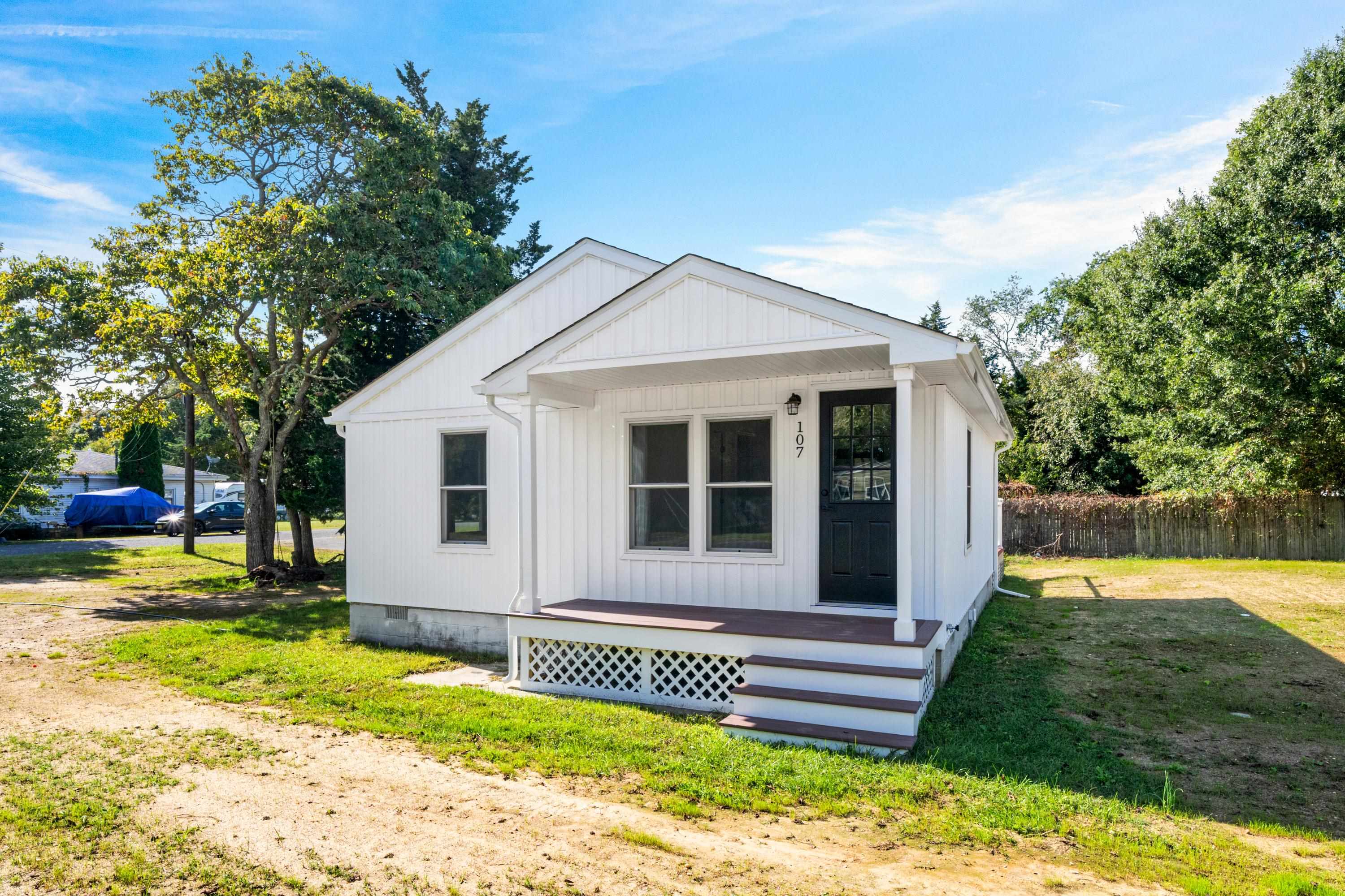 107 Indian Trail Road Unit: 1