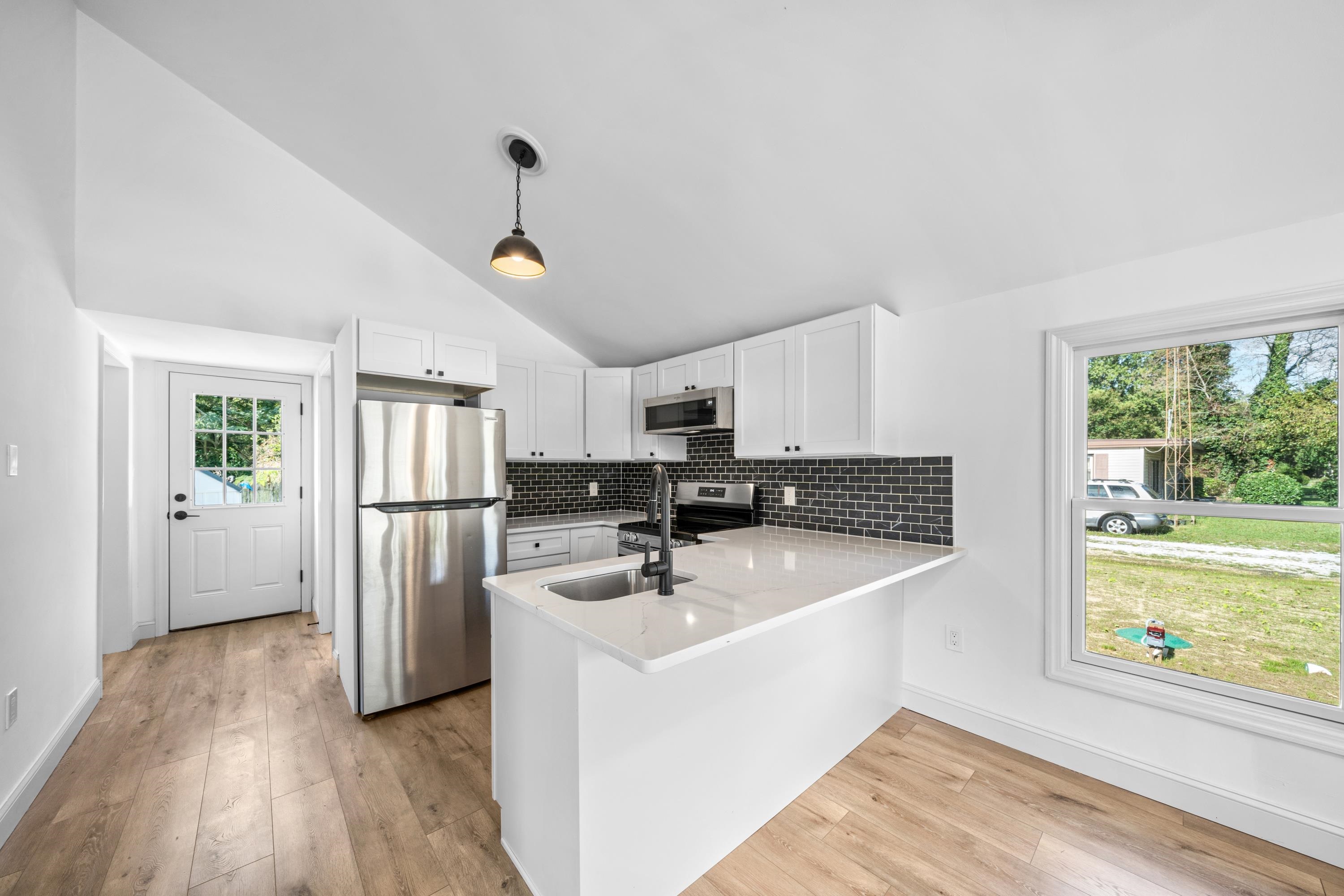 107 Indian Trail Road Unit: 1