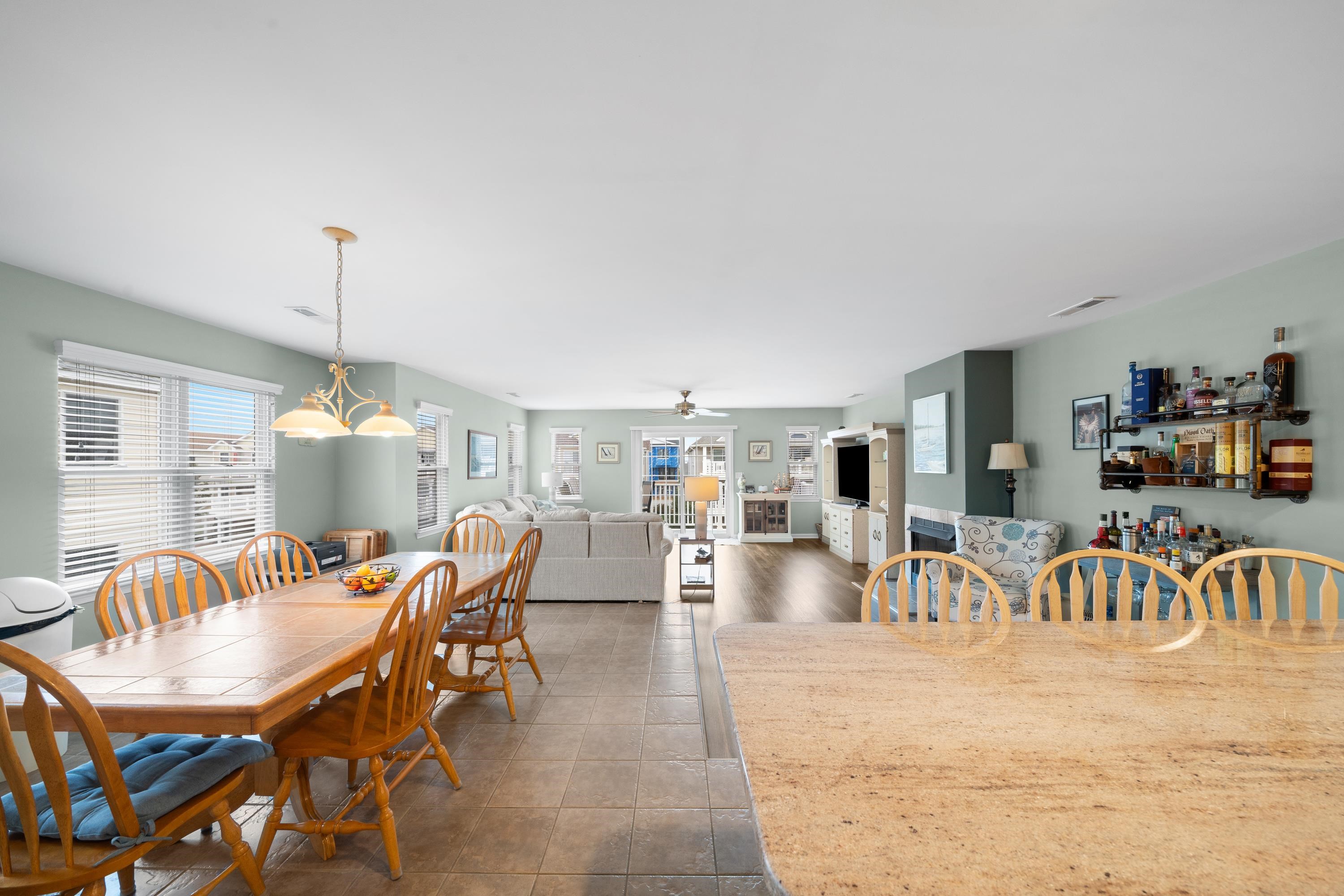 416 E 22nd Avenue Unit: B