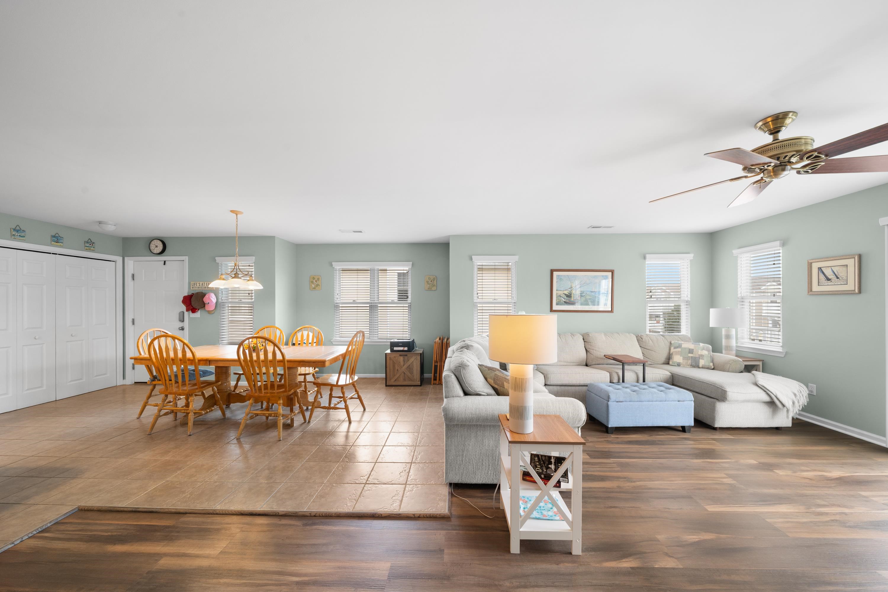 416 E 22nd Avenue Unit: B