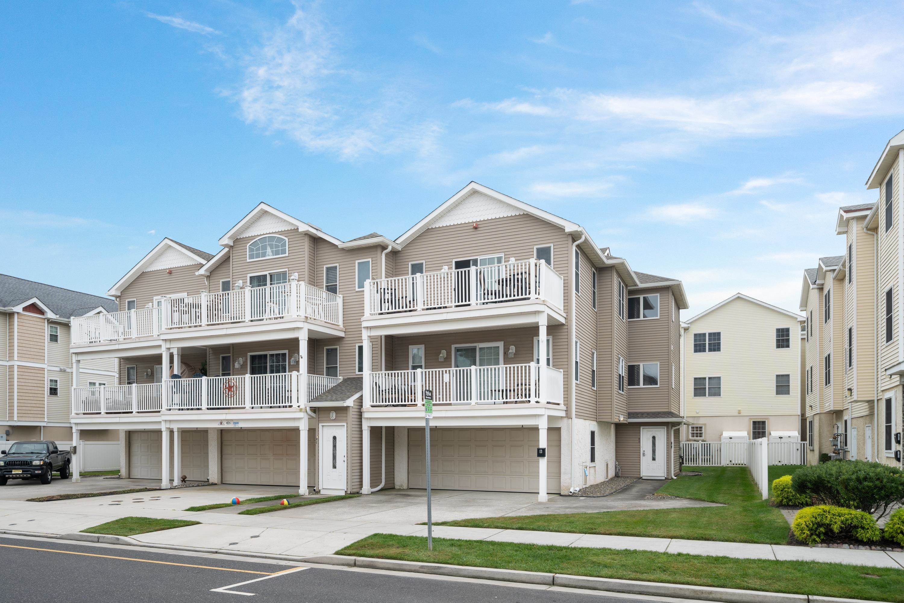 416 E 22nd Avenue Unit: B