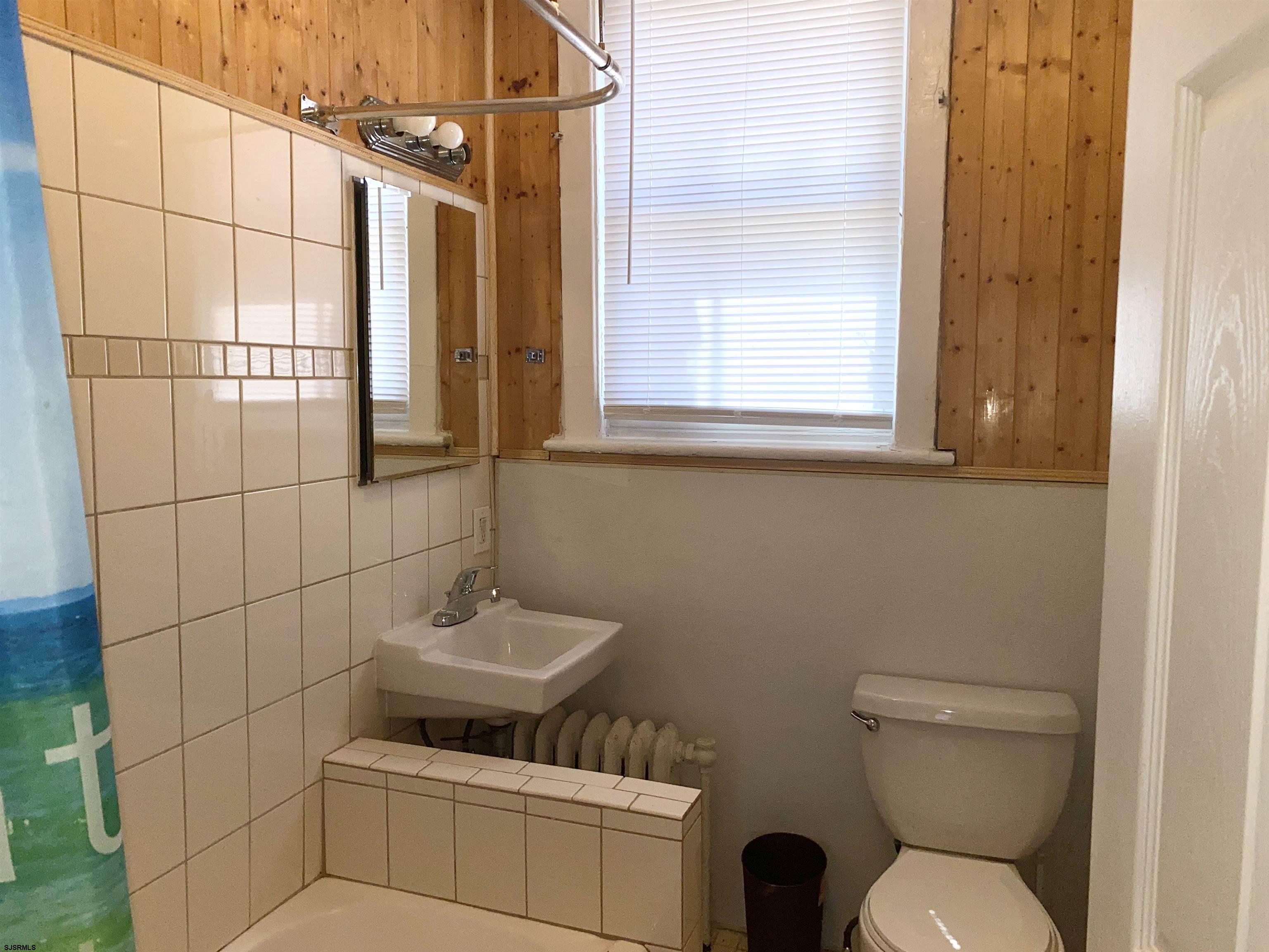 3501 Ventnor Ave Unit: A-3