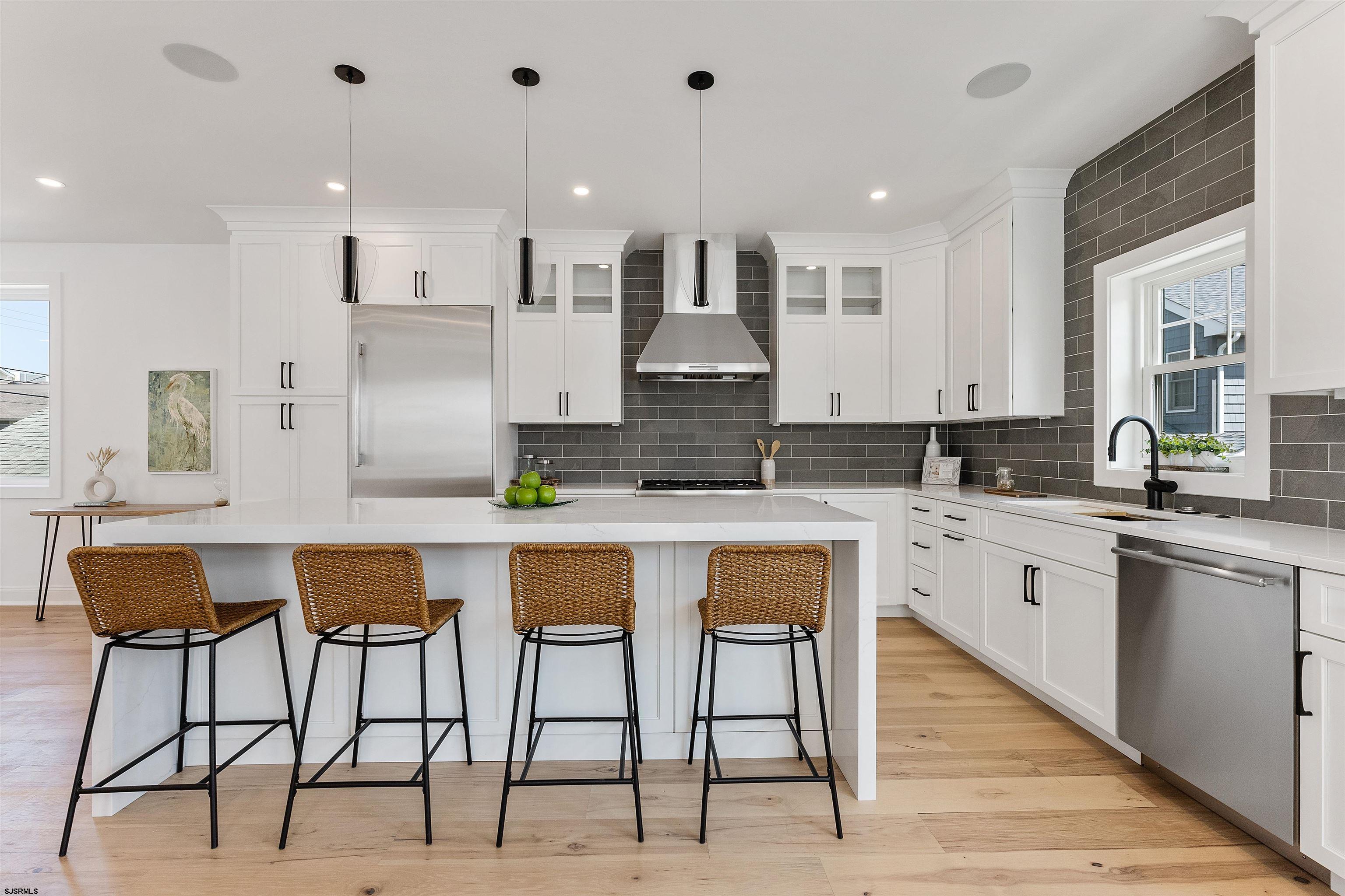 17 N Hanover Ave