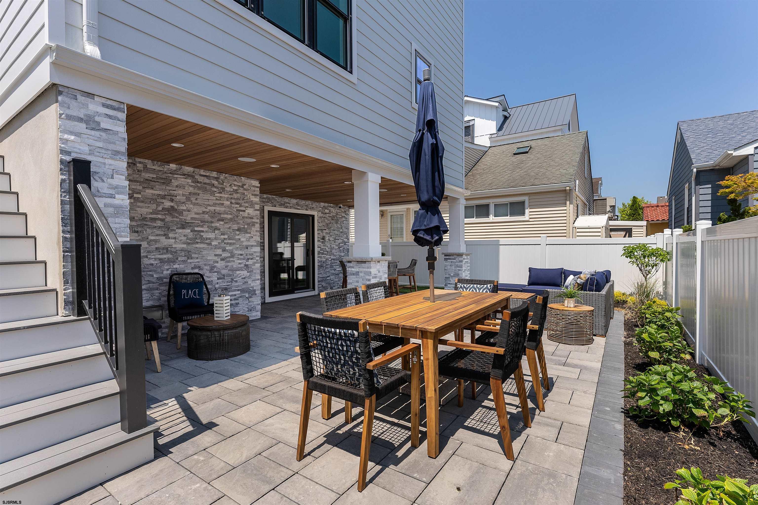 17 N Hanover Ave