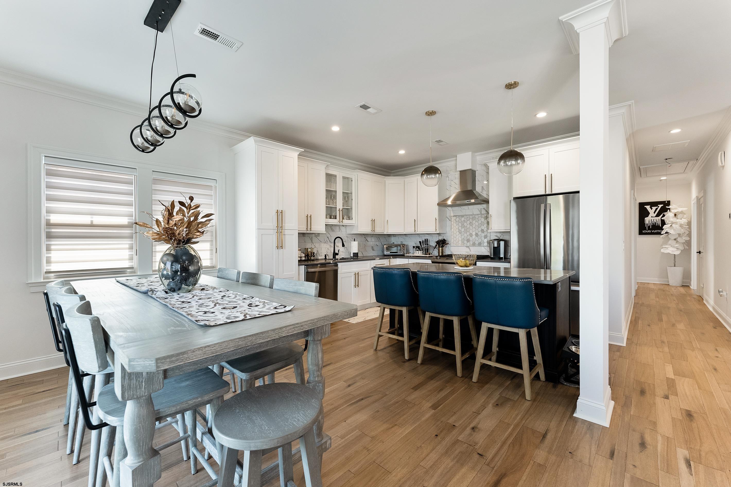 14 S Hillside Ave Unit: B