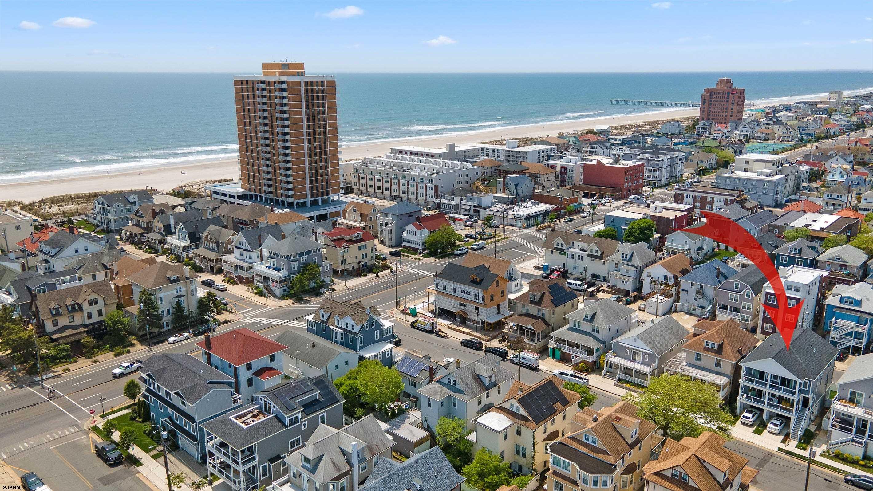 14 S Hillside Ave Unit: B