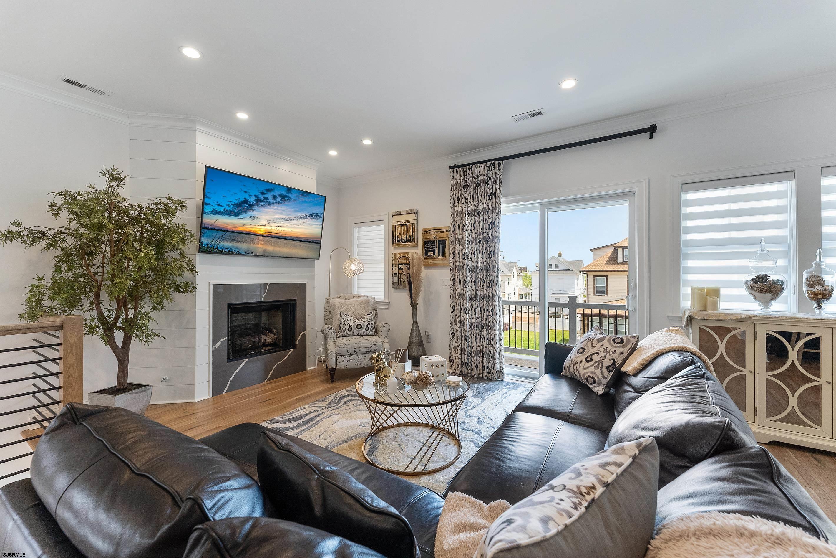 14 S Hillside Ave Unit: B