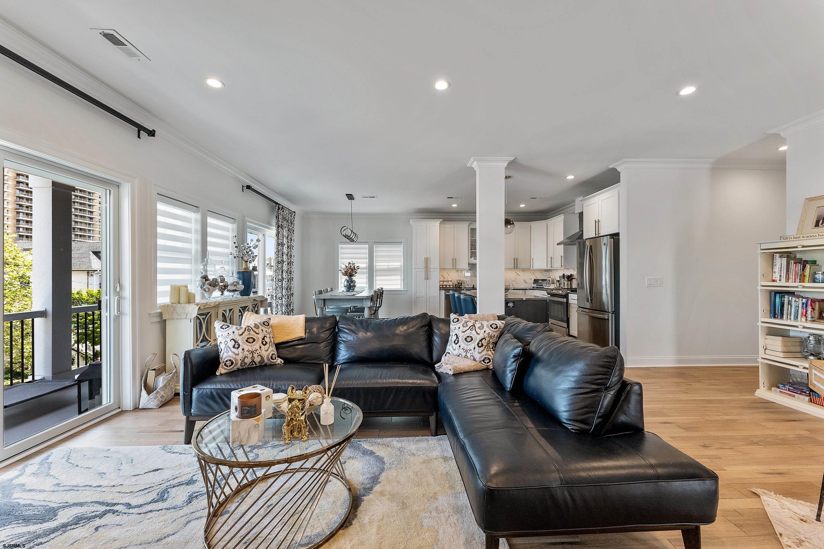 14 S Hillside Ave Unit: B
