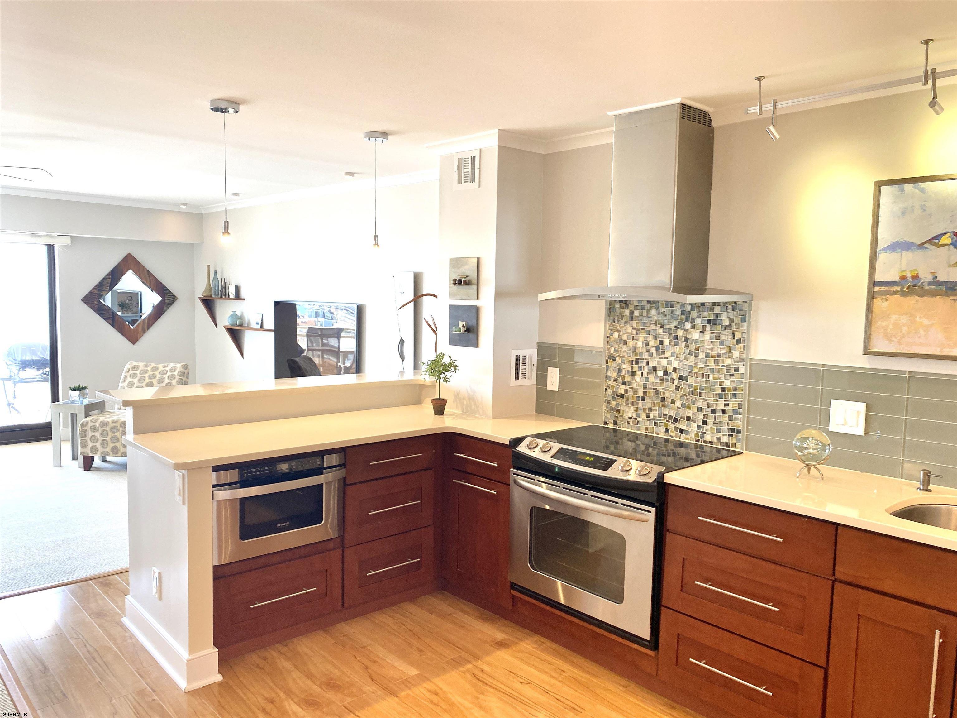 2700 Atlantic Ave Unit: 709