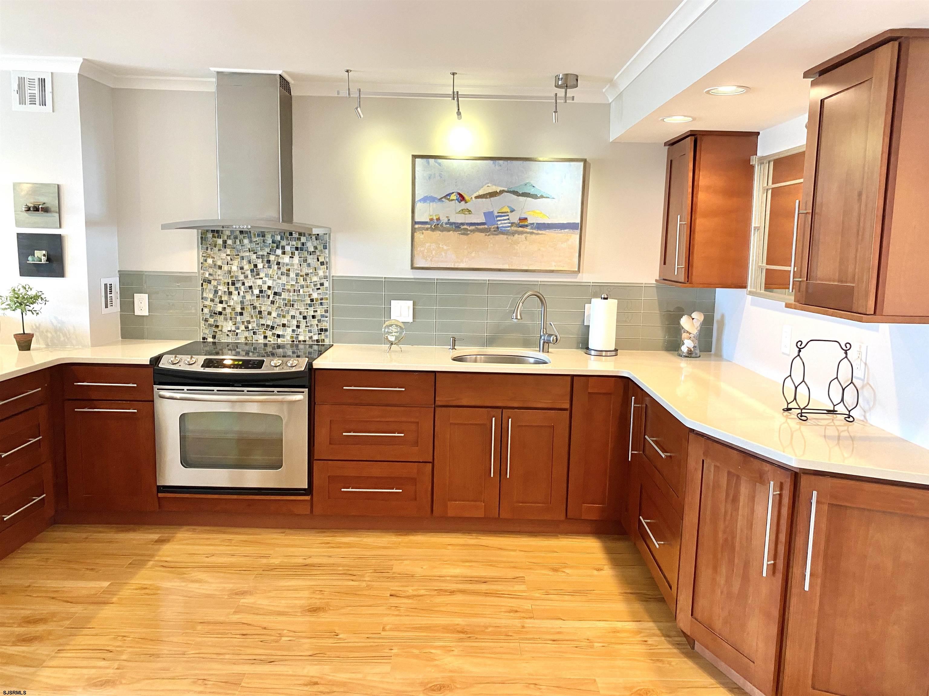 2700 Atlantic Ave Unit: 709