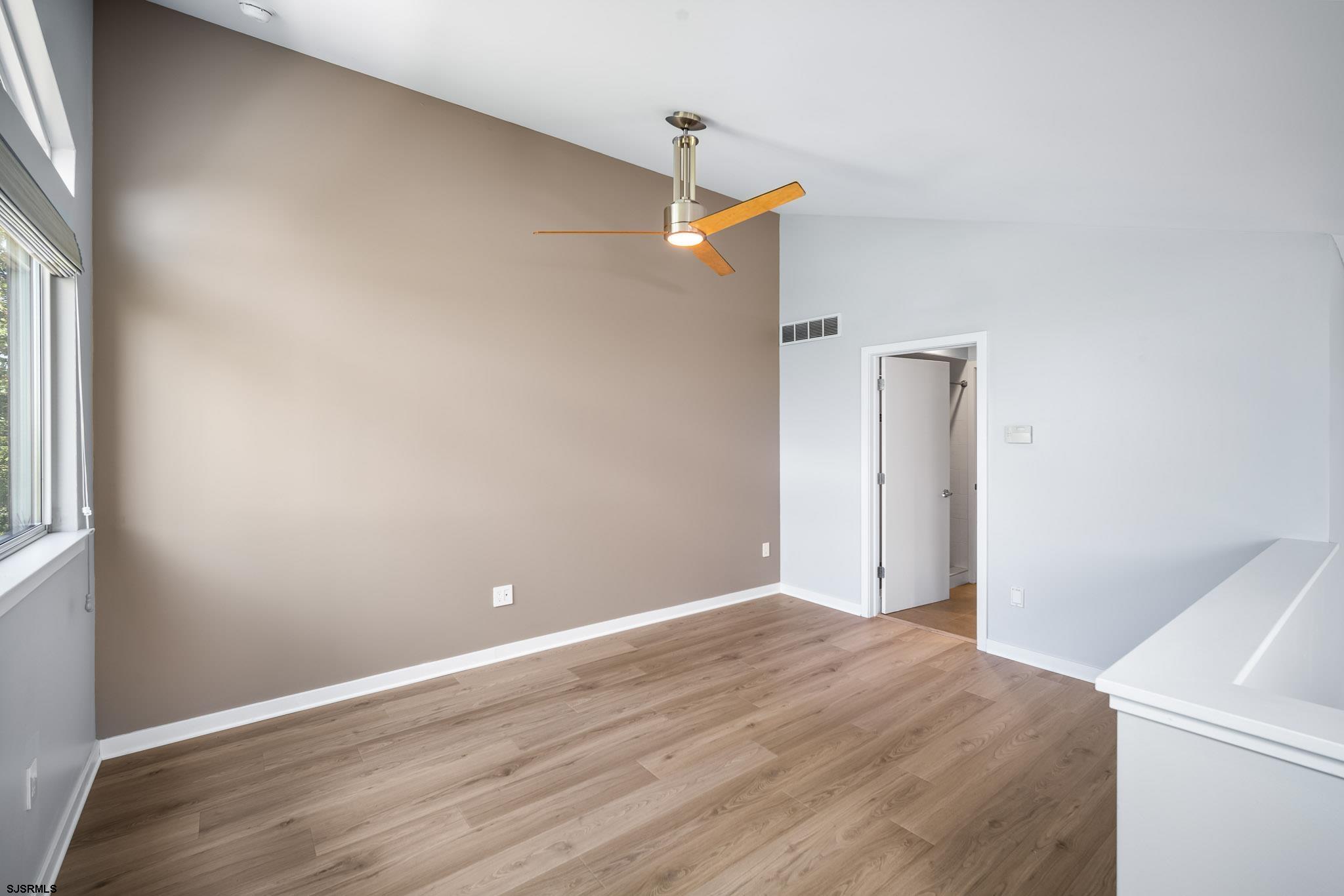 598 Mays Landing Road Unit: 208