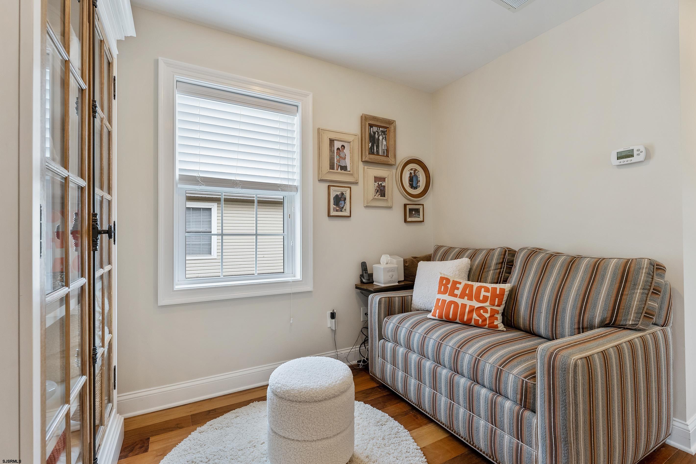 7 N Adams Ave Unit: B