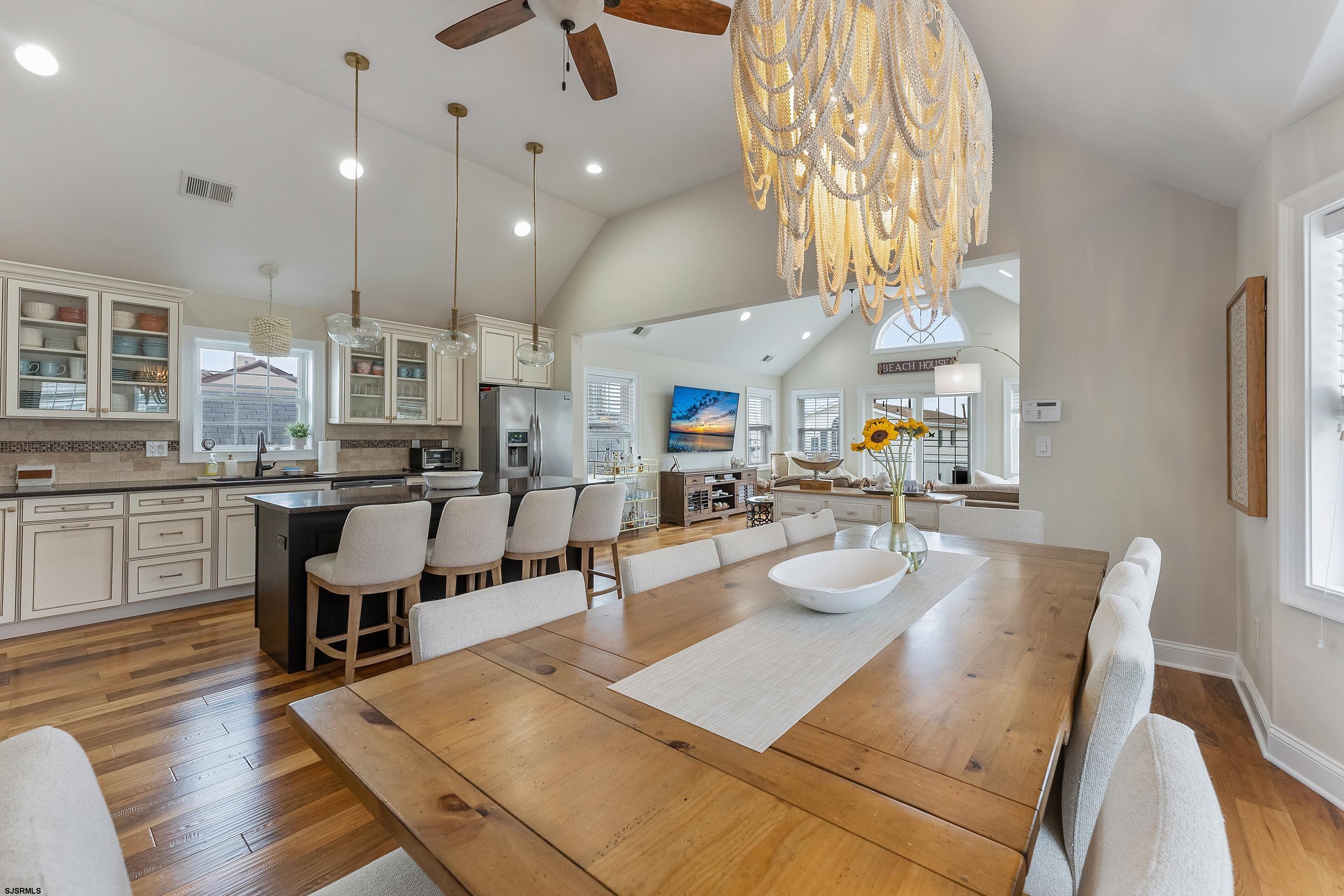 7 N Adams Ave Unit: B