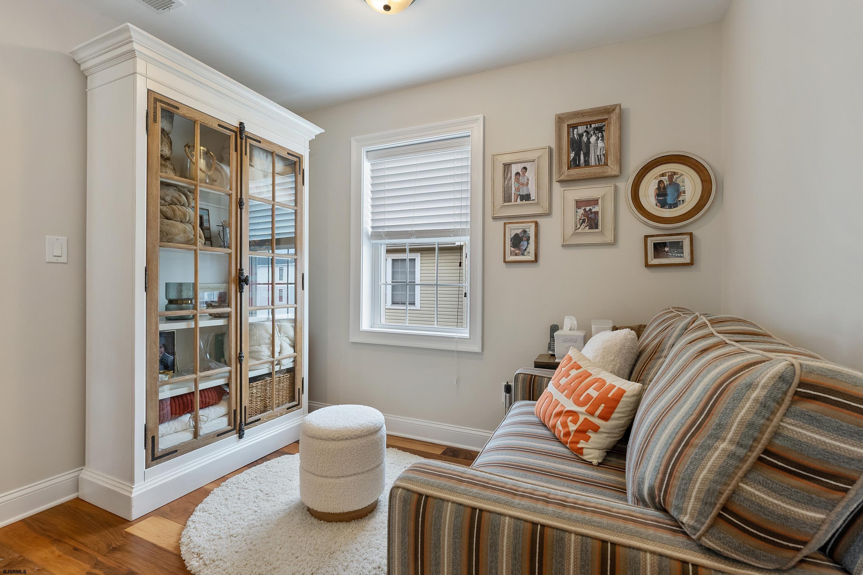 7 N Adams Ave Unit: B