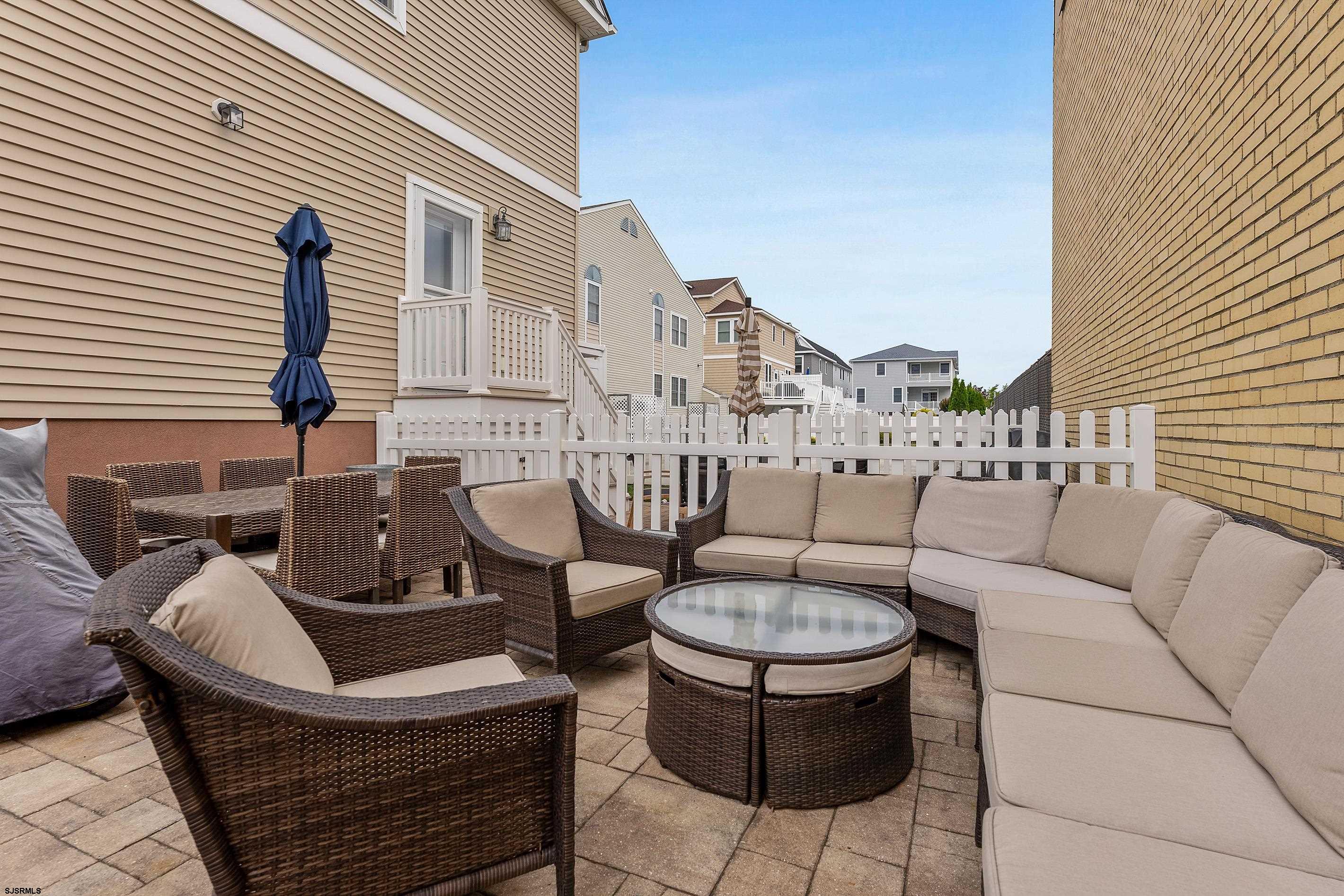 7 N Adams Ave Unit: B