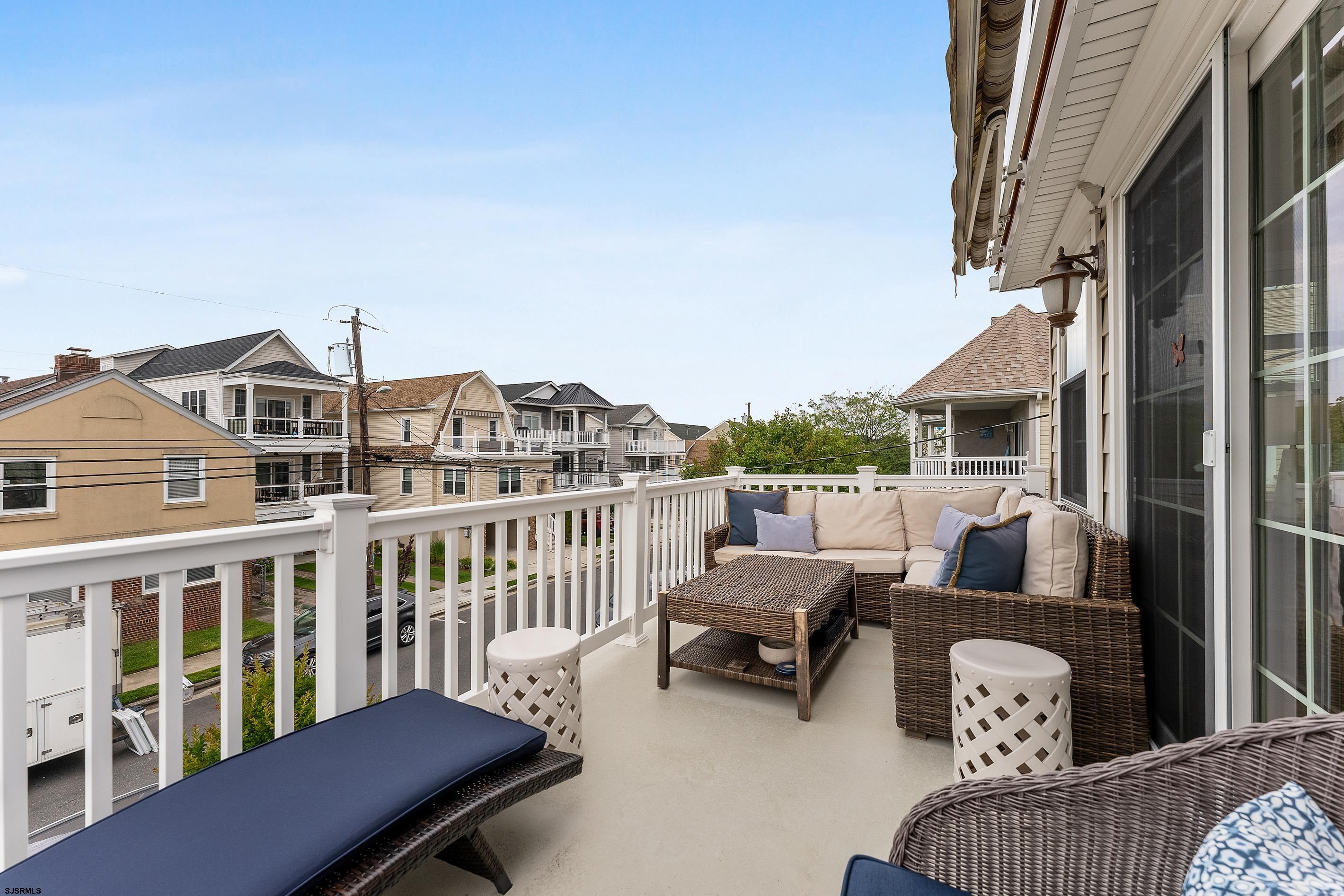 7 N Adams Ave Unit: B