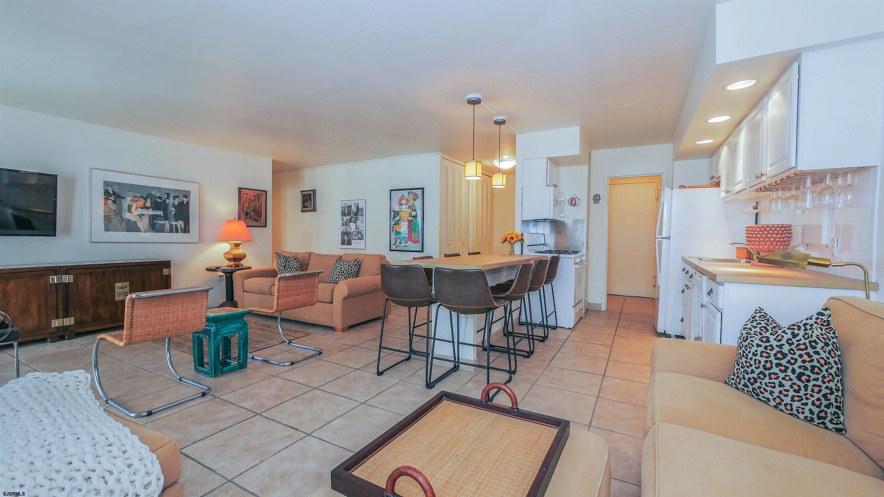101 S Plaza Pl Unit: 702