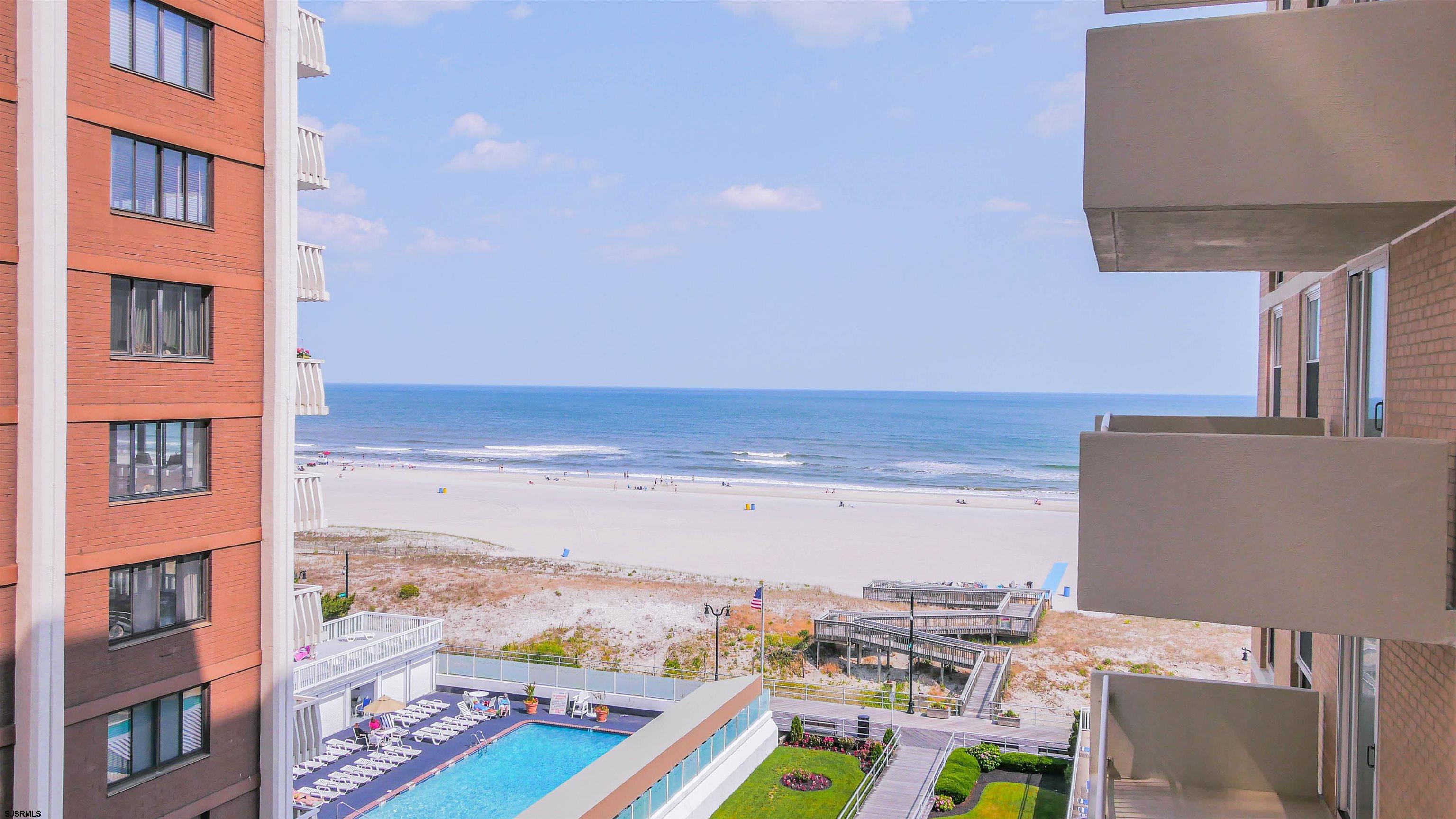 101 S Plaza Pl Unit: 702
